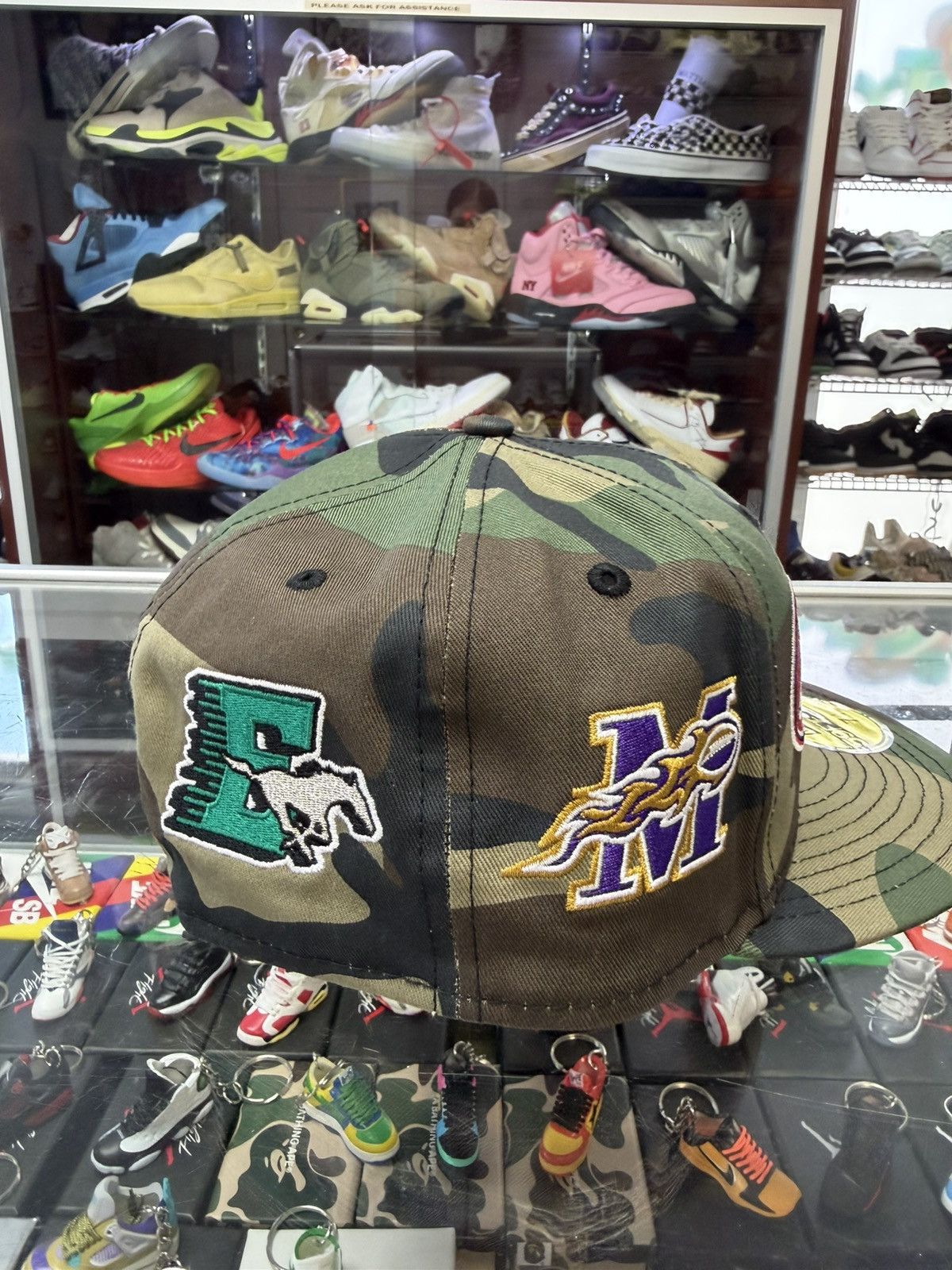 Supreme Supreme Camo Fitted Size 7 1/4 Size ONE SIZE - 2 Thumbnail