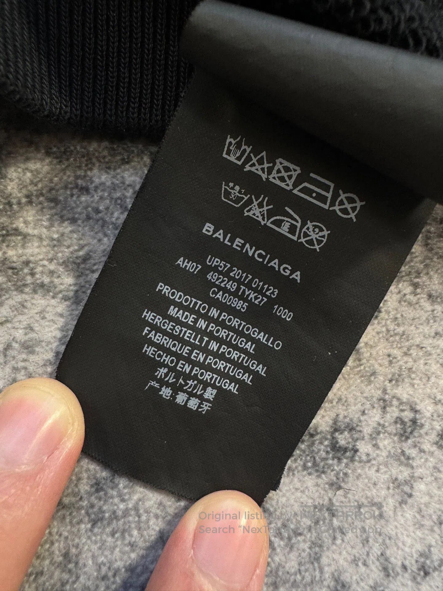 Other balenciaga black logo hoodie size M. Size US M / EU 48-50 / 2 - 6 Thumbnail