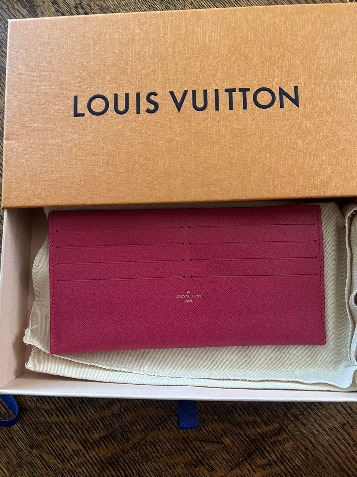 Louis Vuitton Louis Vuitton Felicie Christmas 2021 Limited Edition Clutch Size ONE SIZE - 4 Thumbnail