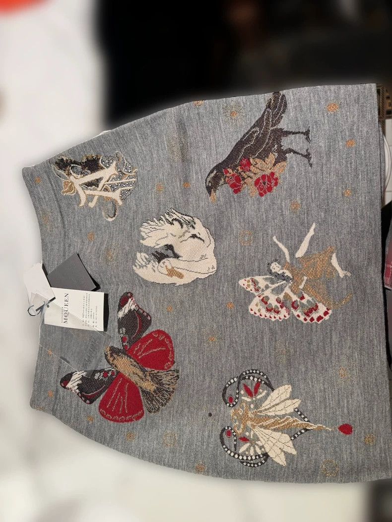 Alexander McQueen Alexander McQueen Embroidered Gray Skirt- DMC Size US 34 / EU 50 - 1 Thumbnail