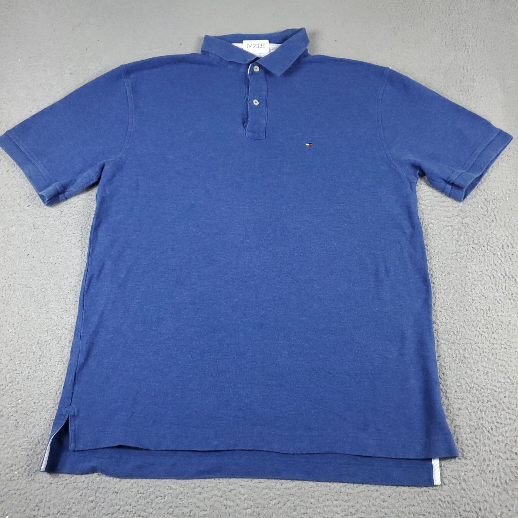 Tommy Hilfiger VINTAGE Tommy Hilfiger Polo Shirt Mens XL Blue Casual Shirt Adult XL Blue Logo Button-Front 100% Cotton Sports Preppy Mens Size US XL / EU 56 / 4 - 3 Thumbnail