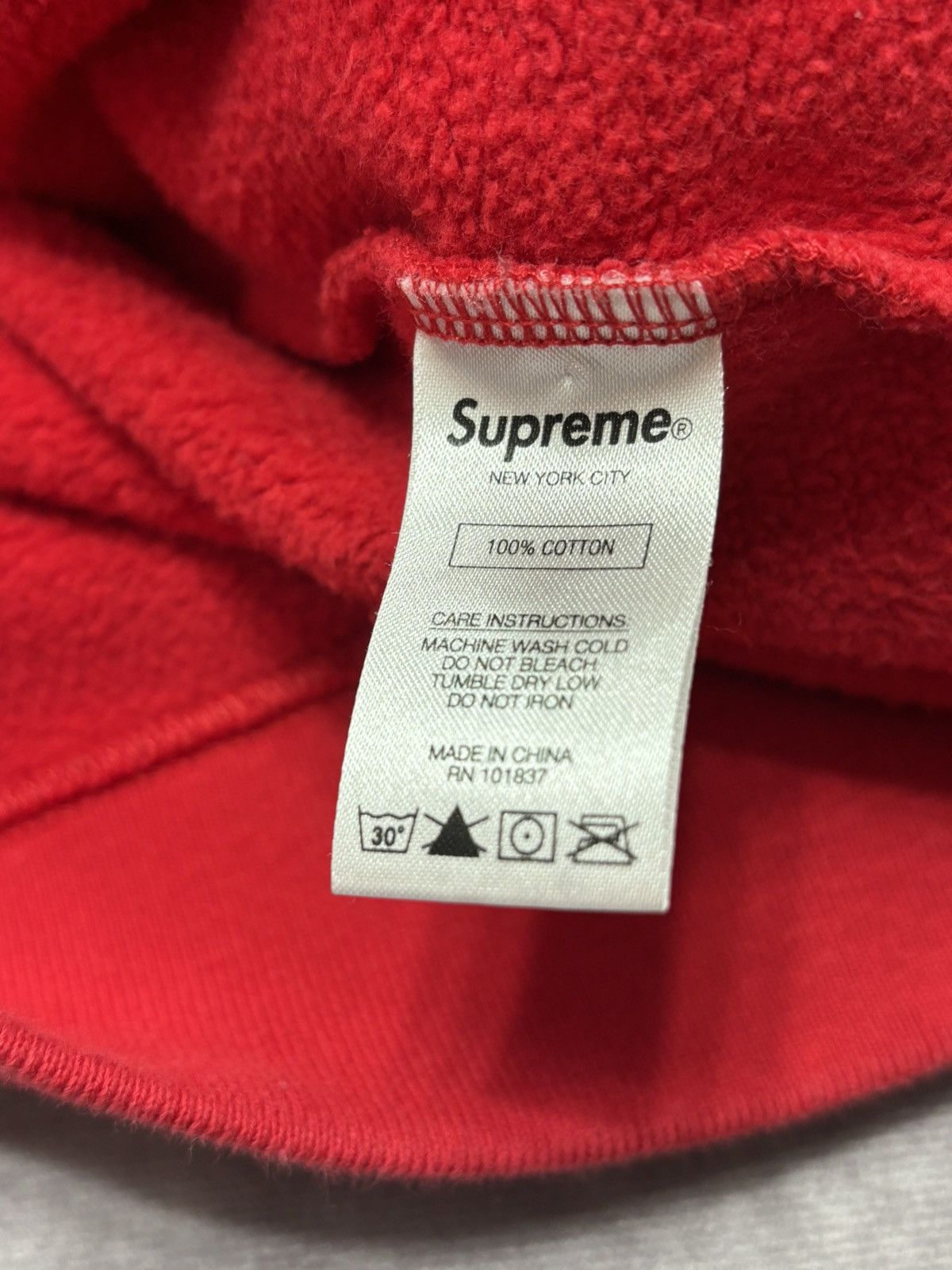 Supreme Supreme Logo Piping Half Zip Sweatshirt Red (SS18) Size US M / EU 48-50 / 2 - 6 Thumbnail