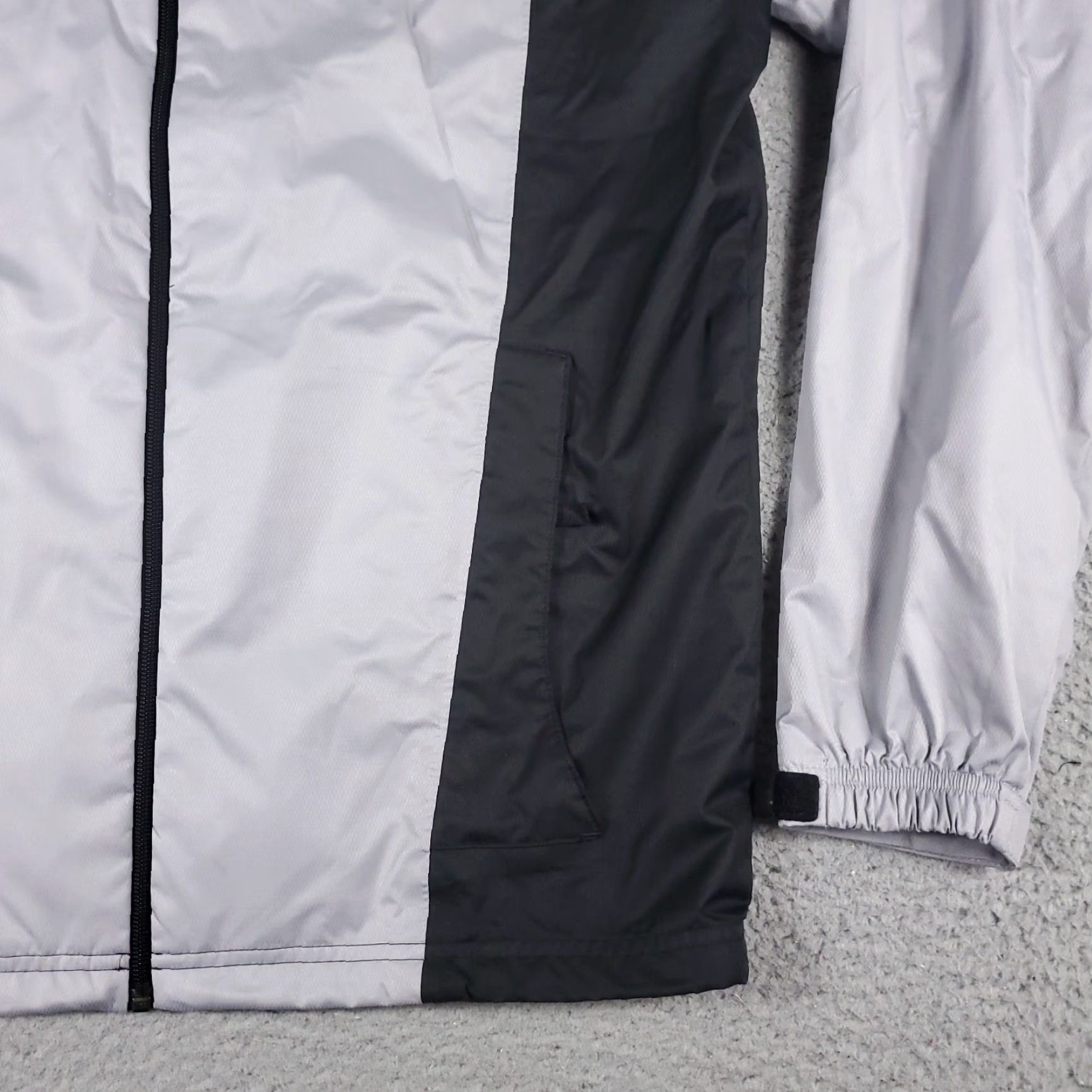Adidas Adidas Jacket Mens M Gray Black Full Zip Windbreaker, 100% Polyester, Activewear, Sports, Outdoor, Casual, Fall Winter Spring Summer, Men Size US M / EU 48-50 / 2 - 4 Thumbnail