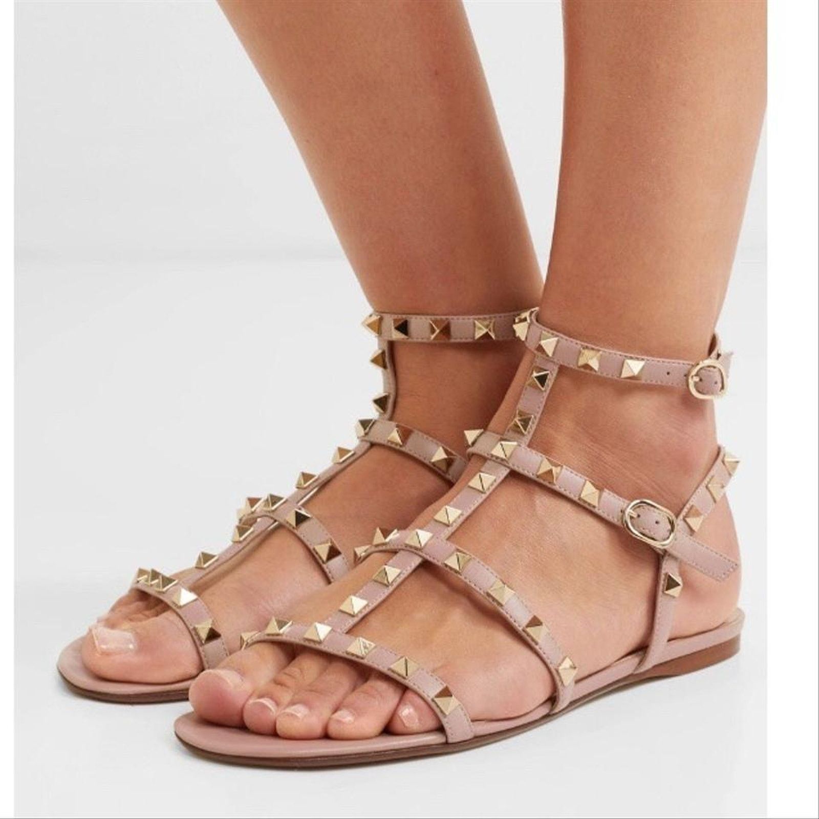 Valentino Valentino Garavani Rockstud gladiator leather flat sandals Size US 9 / IT 39 - 2 Thumbnail