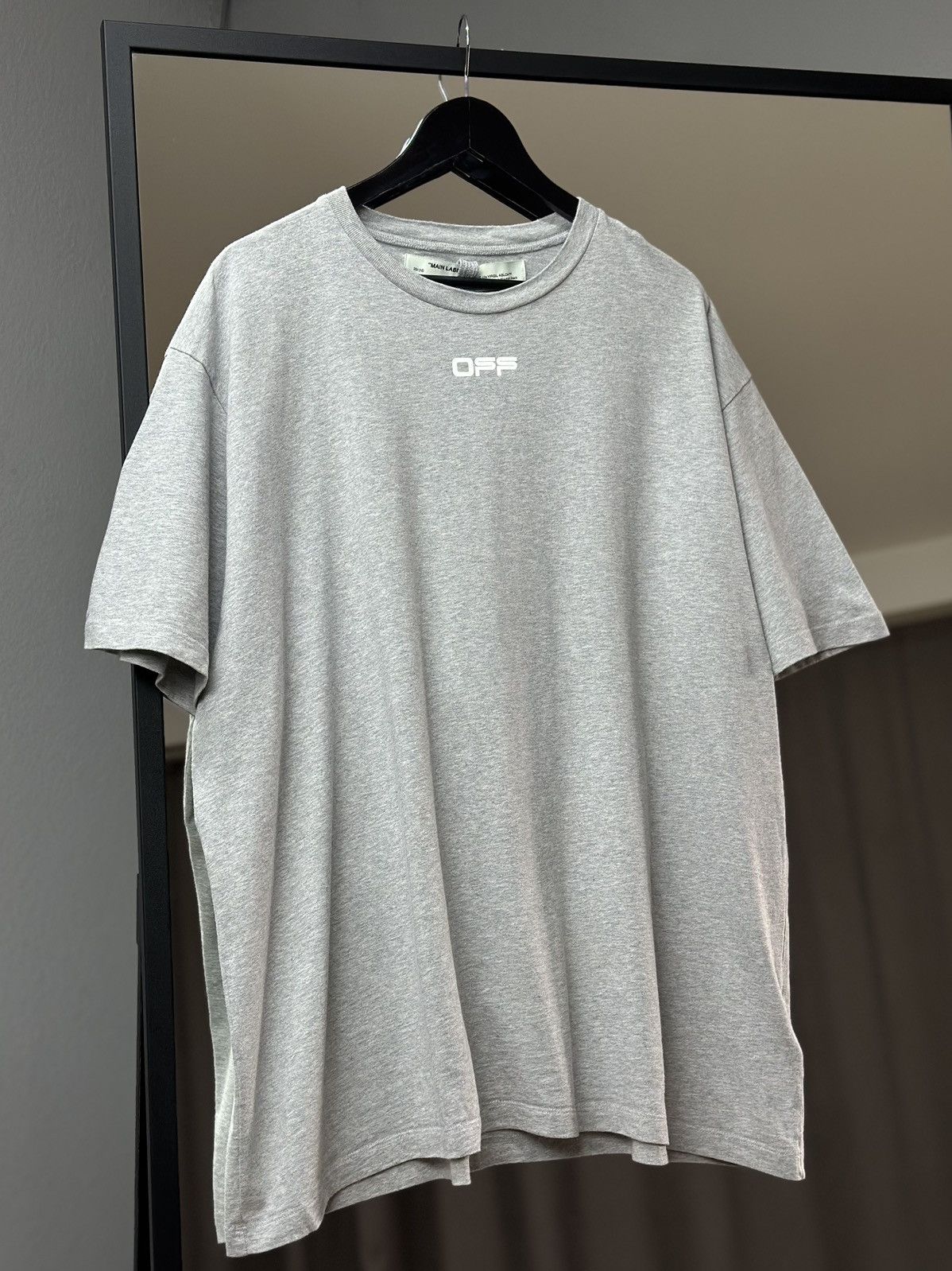 Off-White Vintage Off-White Cabin Baggage Arrows Tee Y2k Size US L / EU 52-54 / 3 - 2 Thumbnail