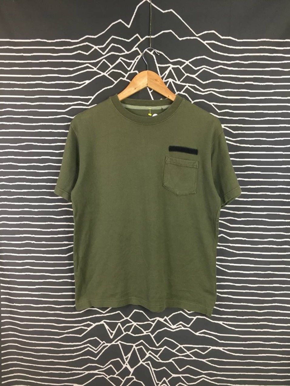 Vintage Avera Hibi Co. Ltd Army Green Casual Pocket Tee Size US M / EU 48-50 / 2 - 1 Thumbnail