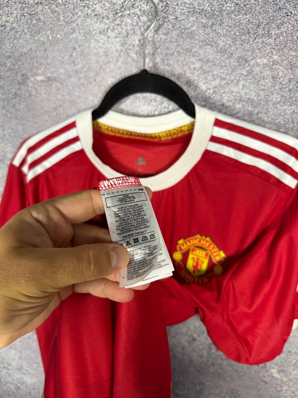 Vintage RONALDO Manchester United 2021/22 Fan Soccer Jersey Medium Size US M / EU 48-50 / 2 - 10 Thumbnail