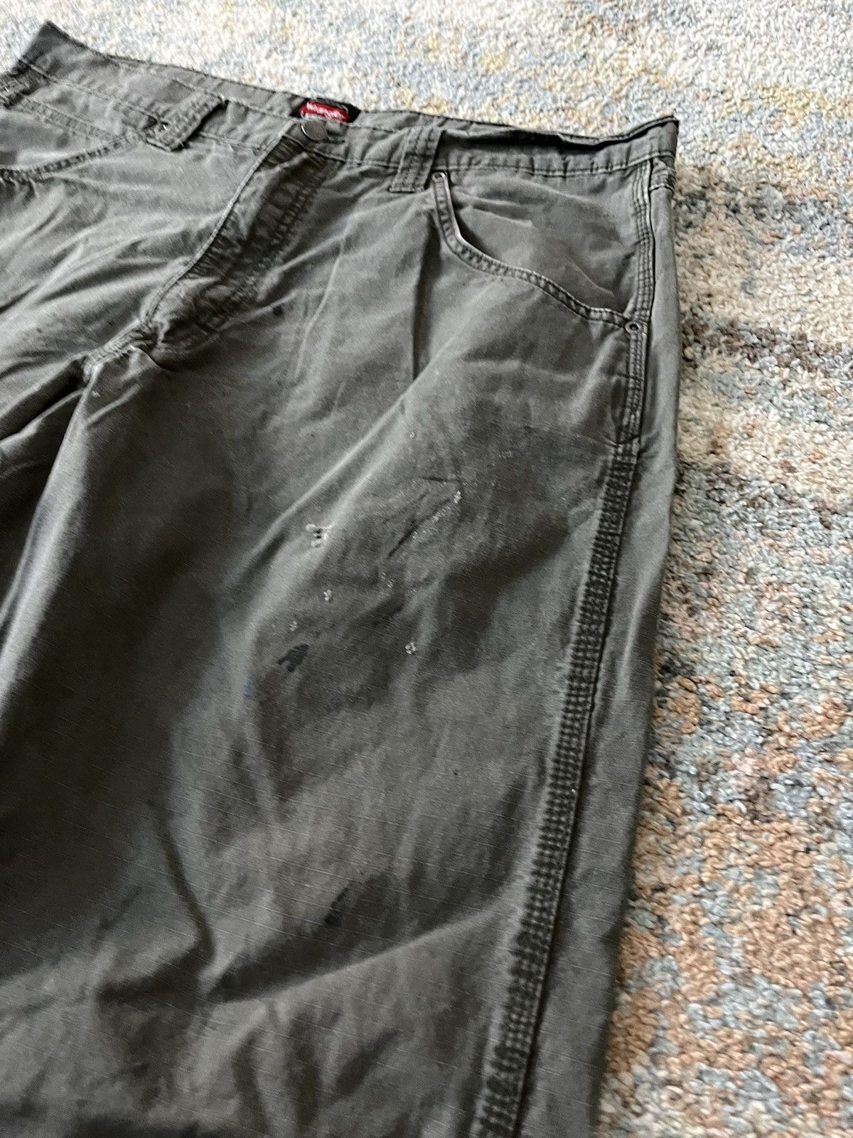 Vintage × Wrangler VTG wrangler Riggs workwear pants 36 paint distressed Size US 36 / EU 52 - 3 Thumbnail