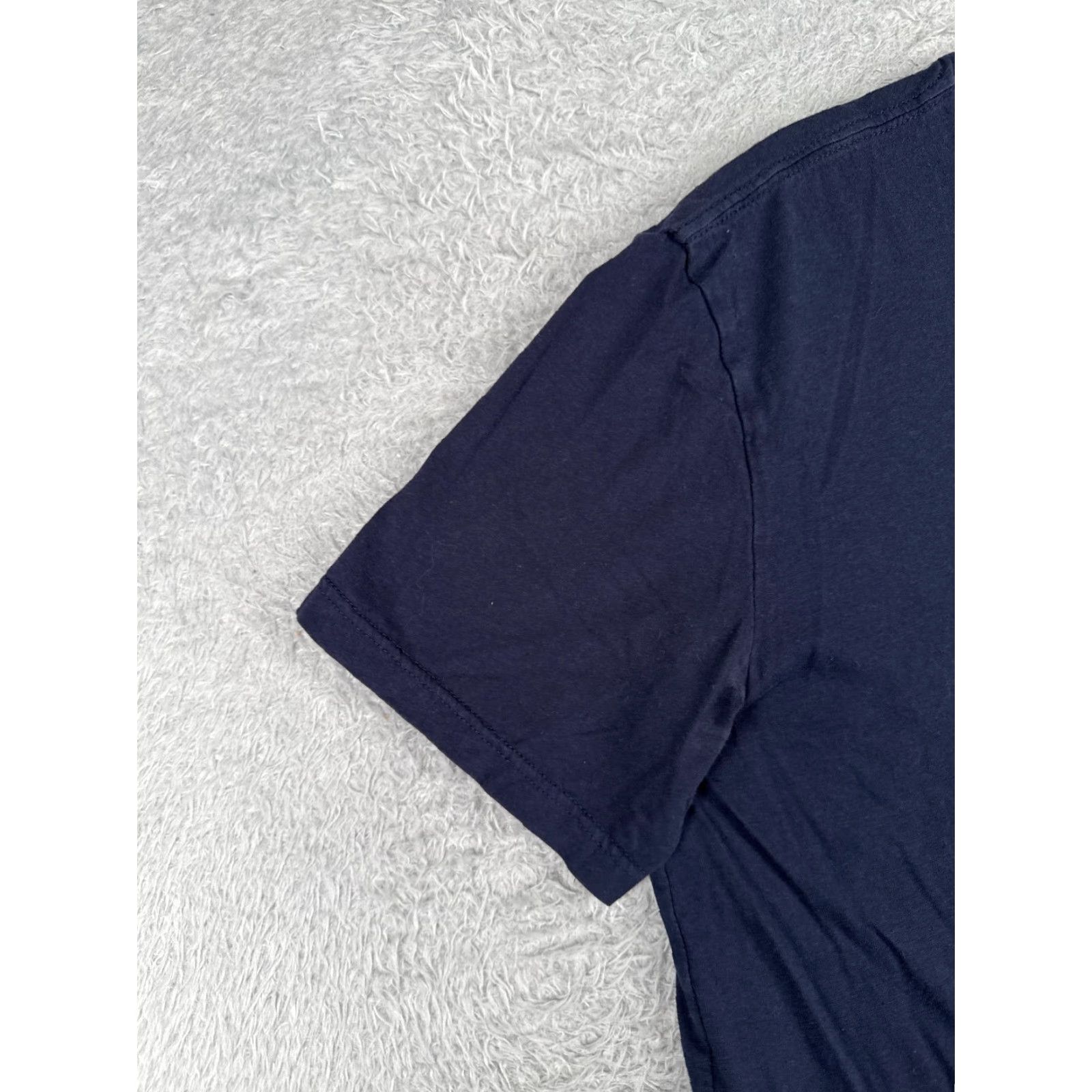 Tommy Hilfiger VINTAGE Tommy Hilfiger Shirt Adult Large Blue Crew Neck Short Sleeve 100% Cotton READ Size US L / EU 52-54 / 3 - 3 Thumbnail