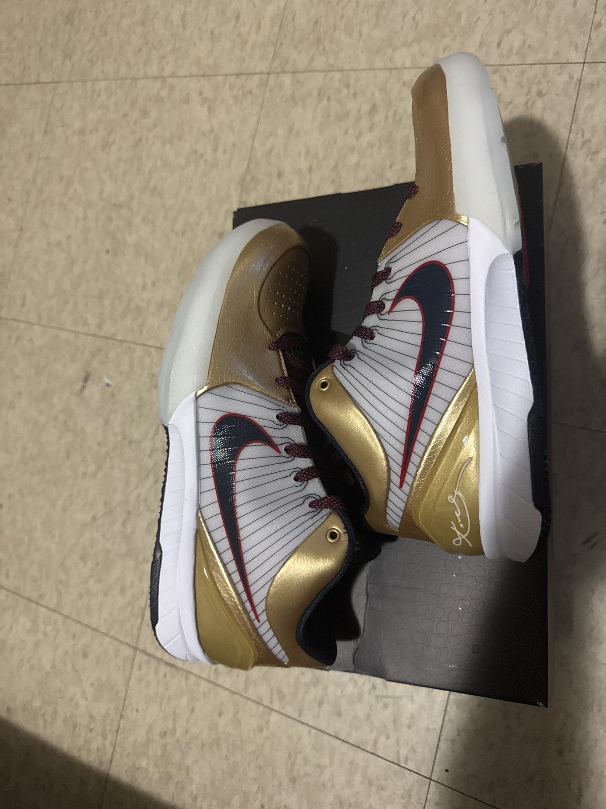 Kobe IV