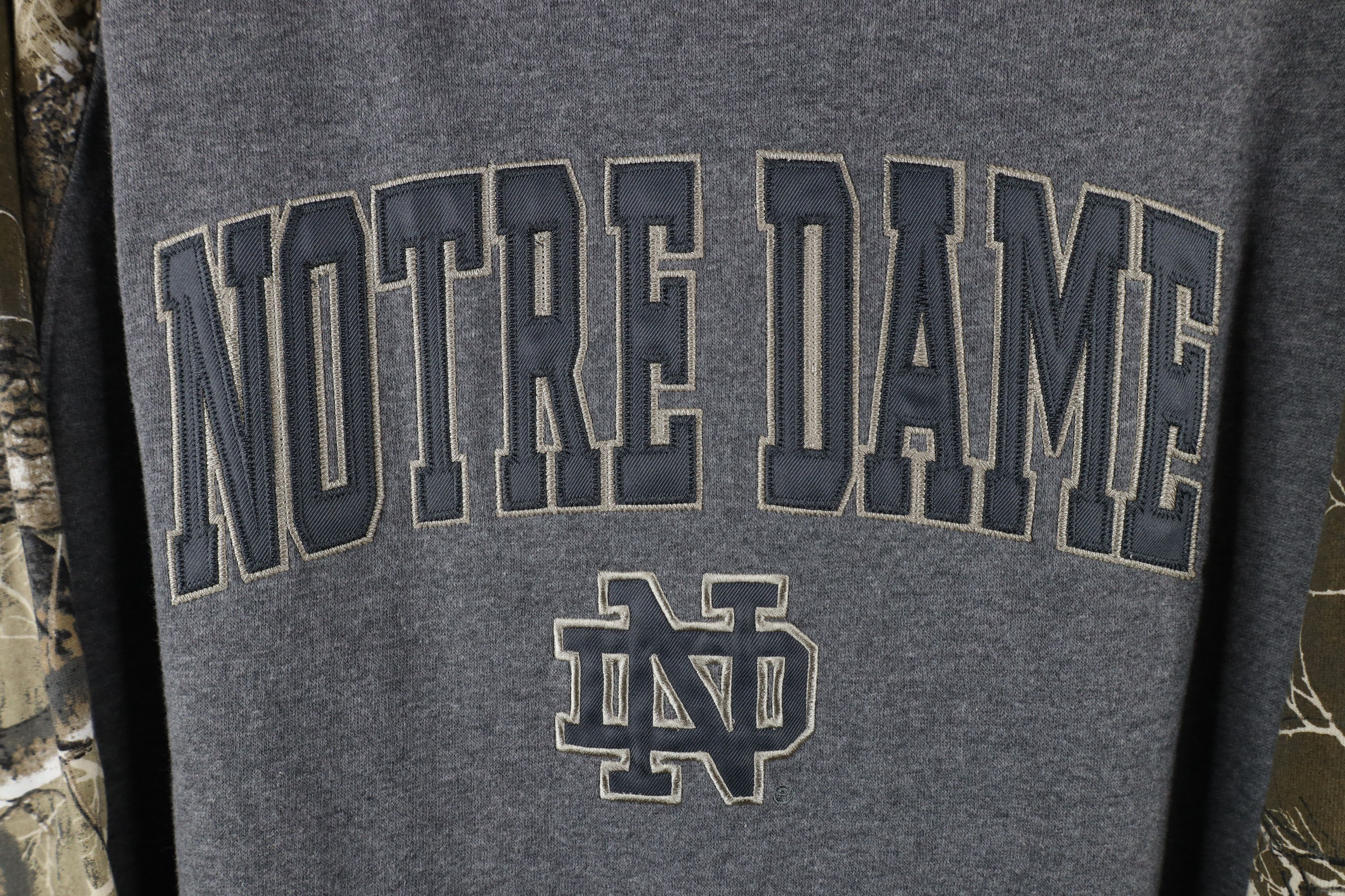 Vintage Vintage Camouflage Notre Dame University Hoodie Sweatshirt Size US XL / EU 56 / 4 - 5 Thumbnail