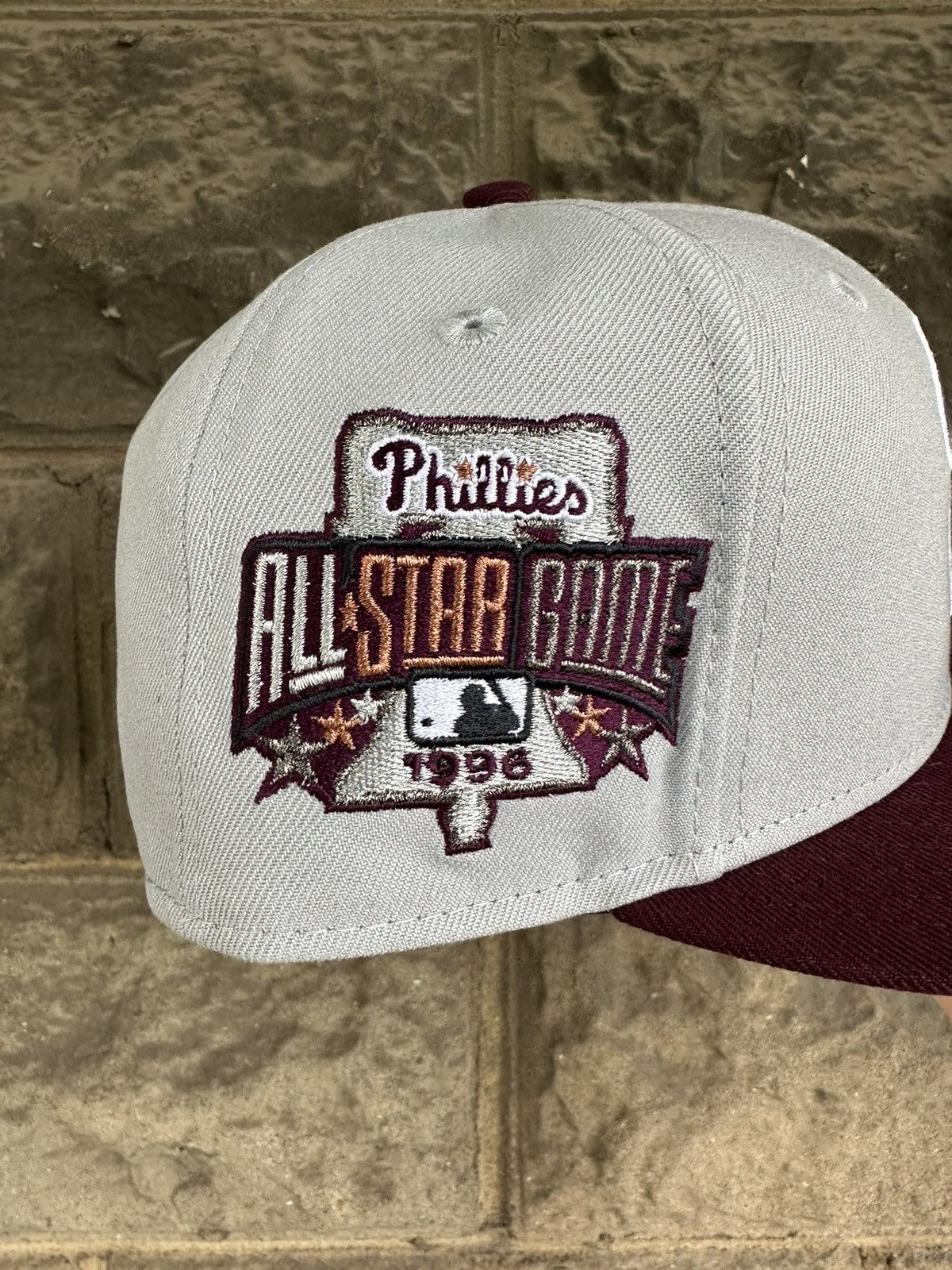 MLB × New Era × Supreme 7 1/4 PHILADELPHIA PHILLIES THE PRELUDE NEW ERA FITTED HAT Size ONE SIZE - 2 Thumbnail