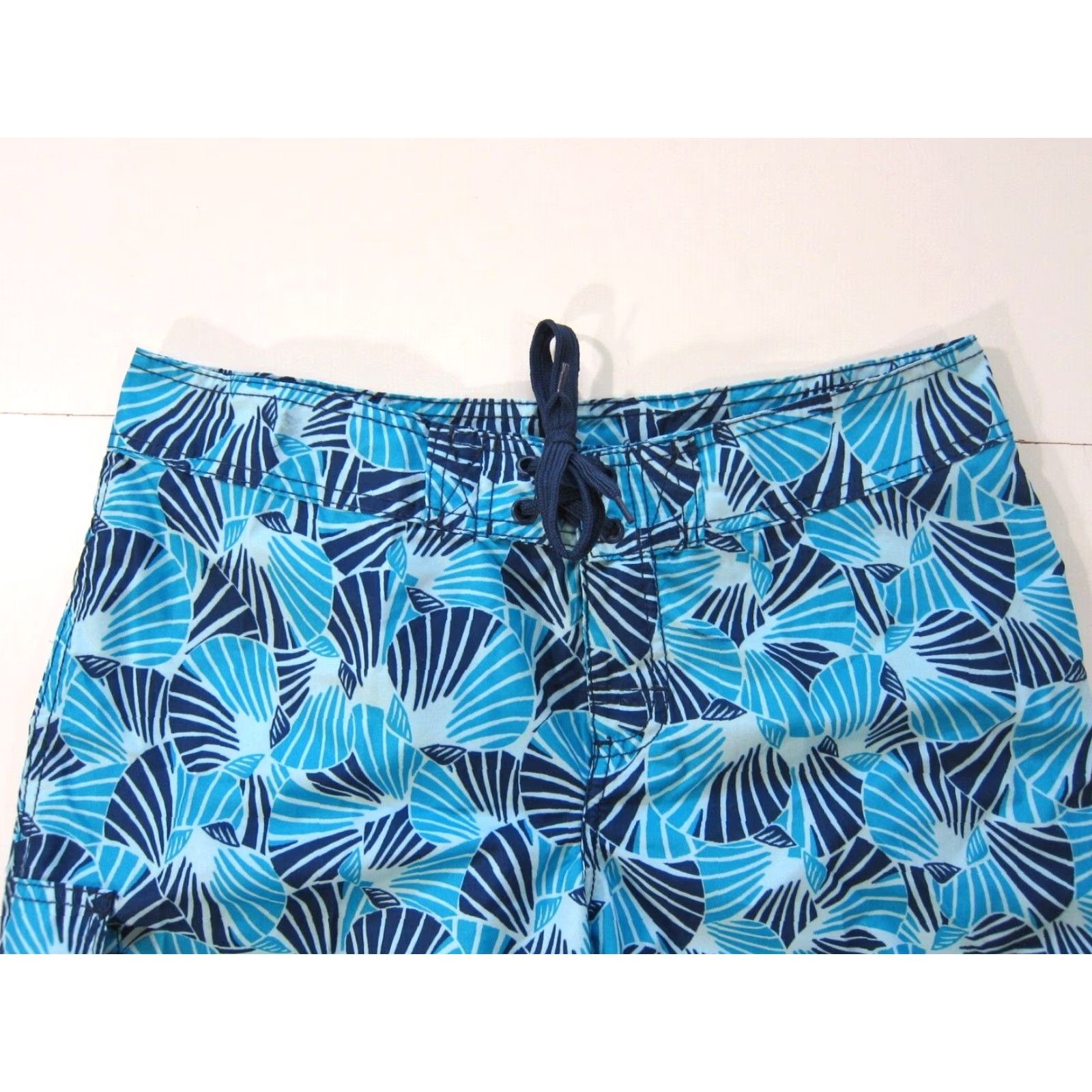 Vintage Kanu Surf Blue Floral Geometric Pocket Lightweight Swim Board Short Women 6 Size 28" / US 6 / IT 42 - 3 Thumbnail