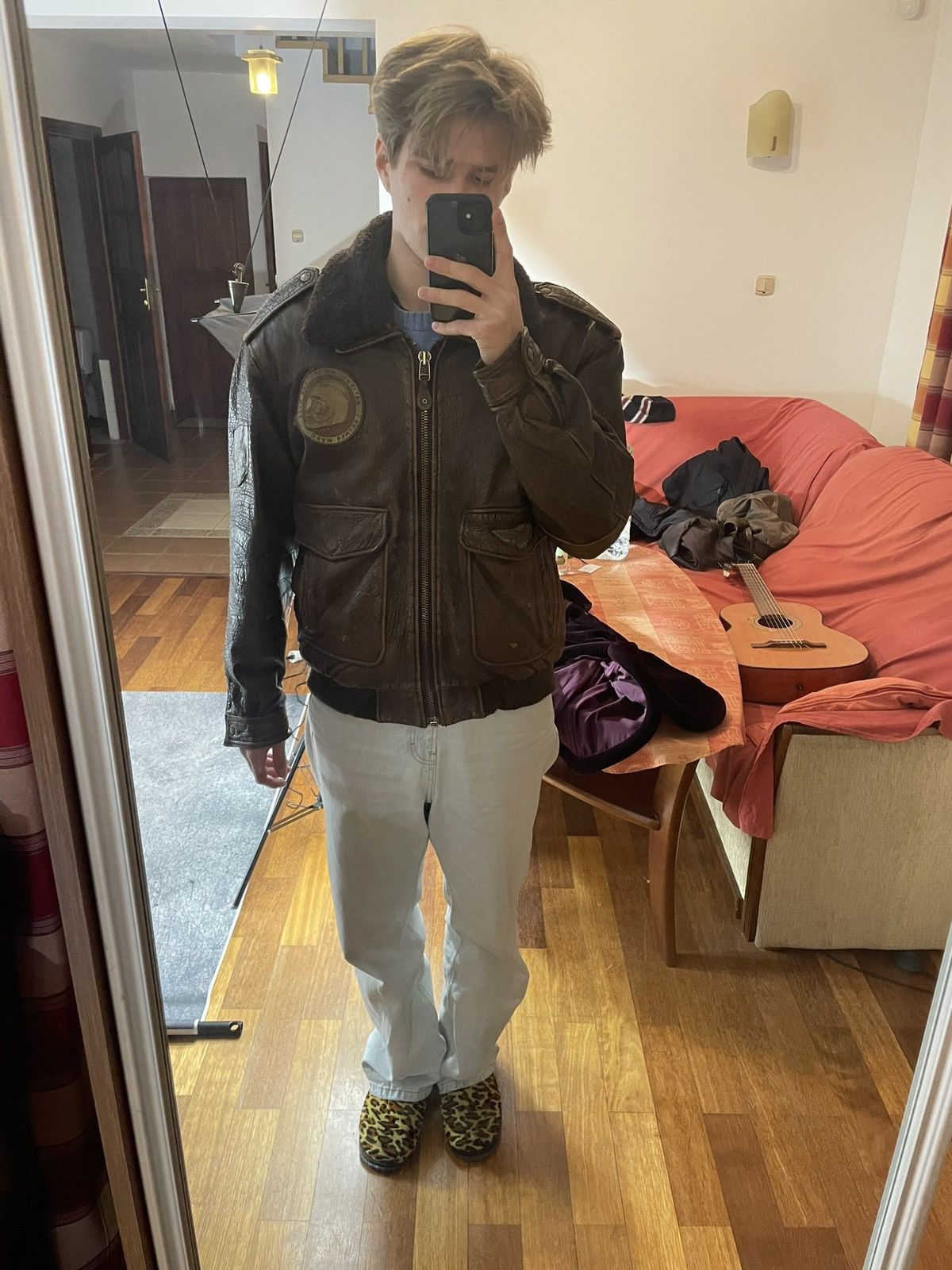 Genuine Leather × Vintage Vintage Flying Tigers Distressed Leather MA-1 Jacket Size US L / EU 52-54 / 3 - 8 Thumbnail