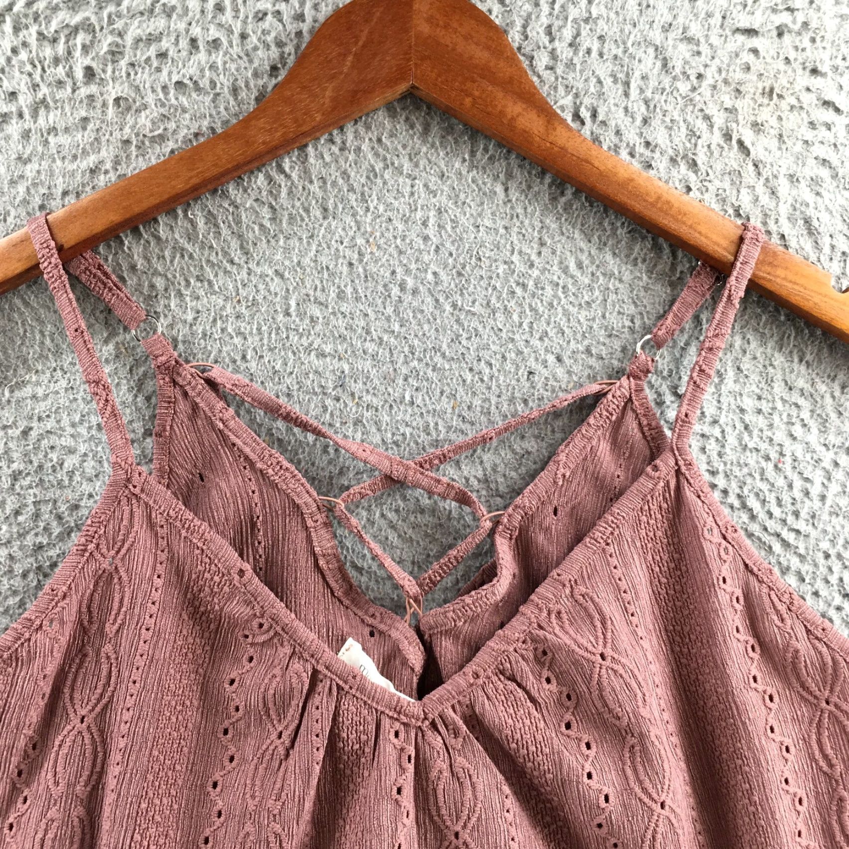 Vintage Maurices Tank Top Womens M Brown Sleeveless Criss Cross Eyelet Knit NEW Size M / US 6-8 / IT 42-44 - 3 Thumbnail
