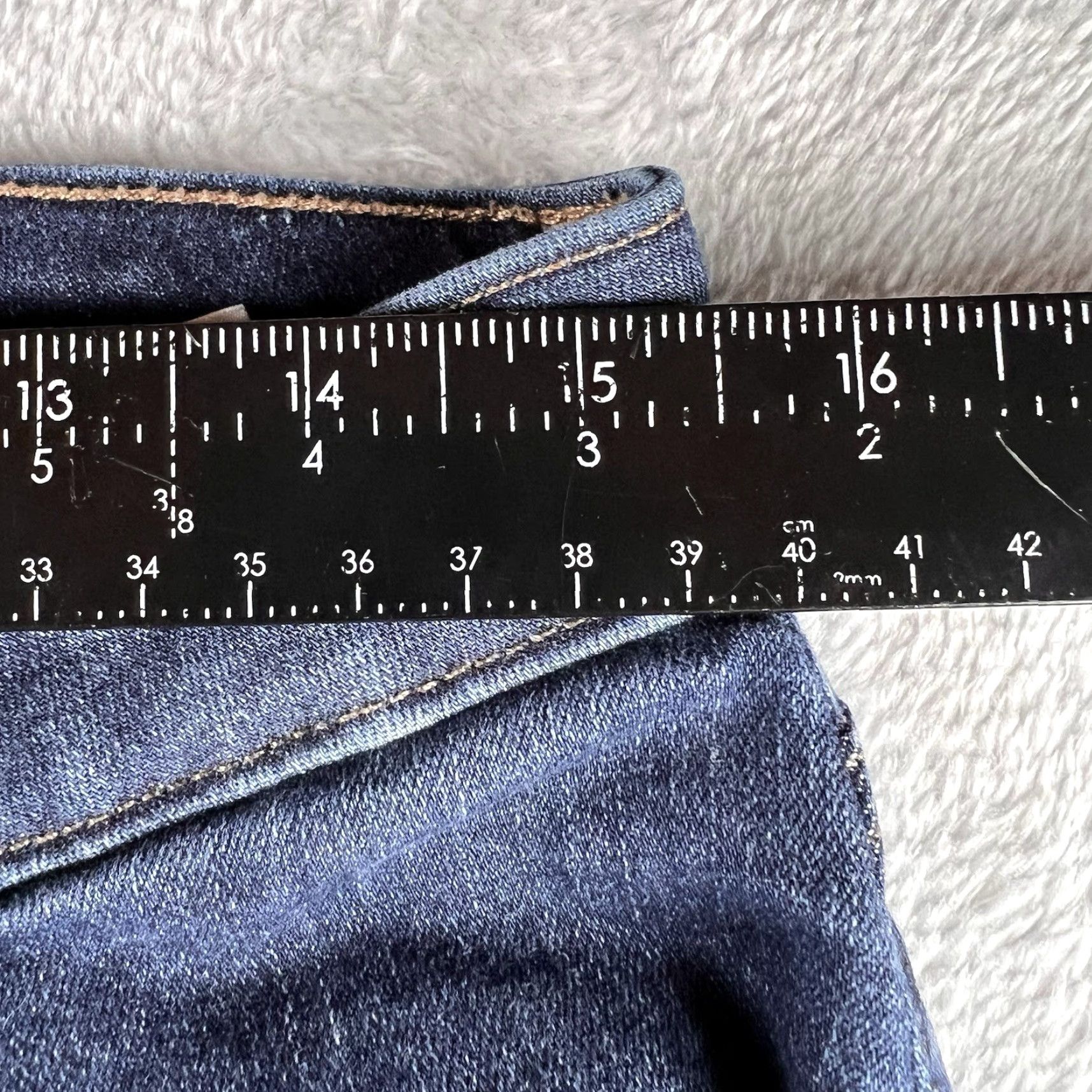 Lucky Brand Lucky Brand Jeans Bootcut Womens 10 Regular Stretch Denim Blue 31x30 Inseam 31 5-Pocket Boyfriend? Size 32" / US 10 / IT 46 - 5 Thumbnail