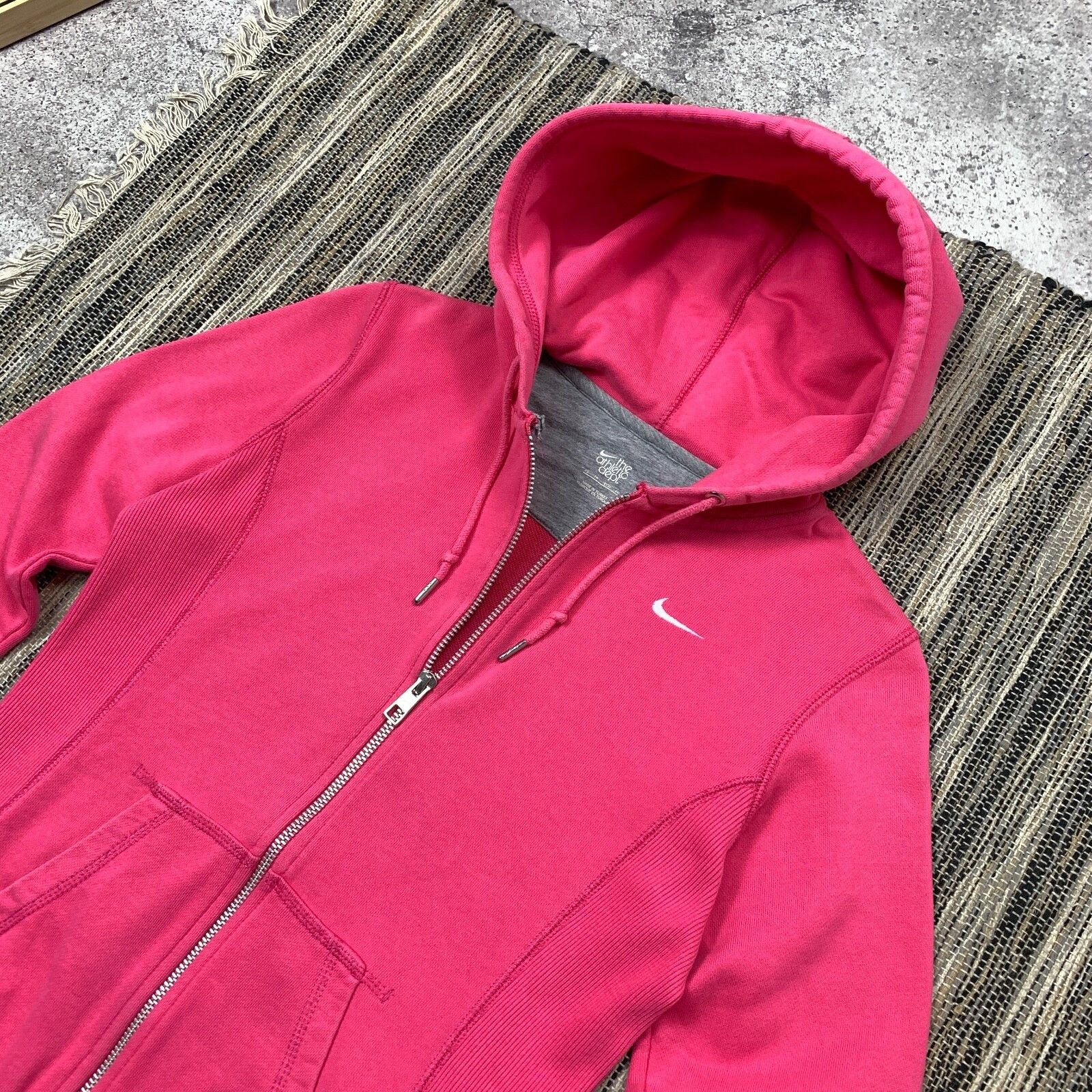Nike Vintage Nike 90s Swoosh Pink Zip Hoodie Women's Hooded Sweat Size XS / US 0-2 / IT 36-38 - 4 Thumbnail