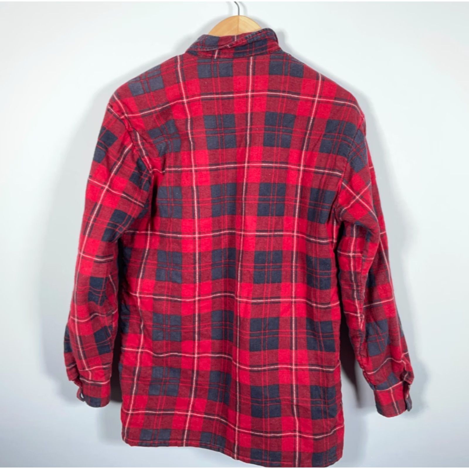Vintage VINTAGE Hunting Club Flannel Shirt Jacket Mens M Red Plaid Pearl Snap Shacket Size US M / EU 48-50 / 2 - 3 Thumbnail