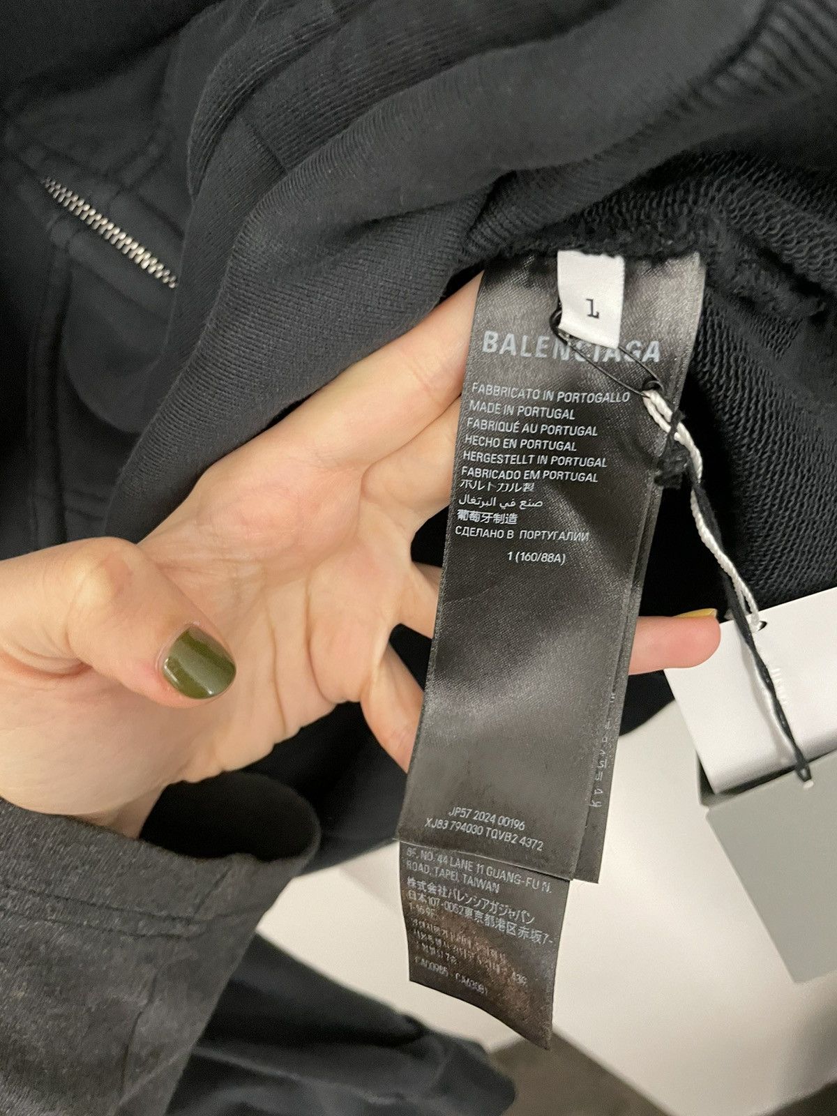 Balenciaga UNITY SPORTS ICON INCOGNITO ZIP-UP HOODIE Size US S / EU 44-46 / 1 - 6 Thumbnail