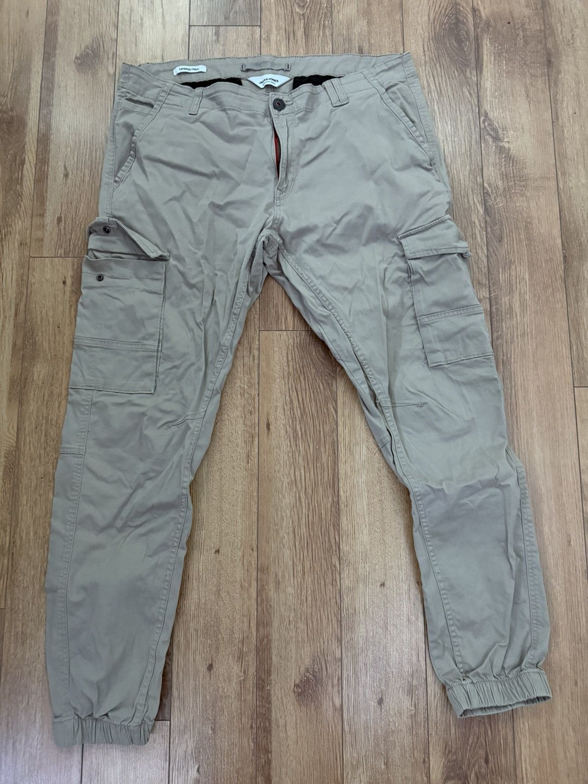 Jack & Jones Cargo pants beige jack & jones size 36 us Size US 36 / EU 52 - 1 Thumbnail