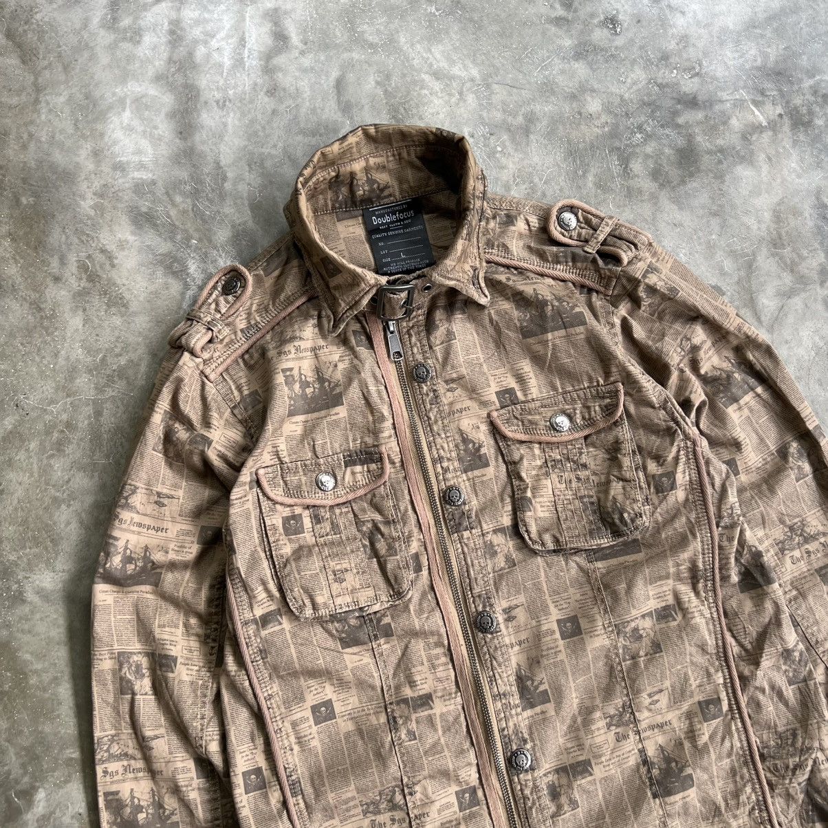 Seditionaries Doublefocus News Paper Skull Neck Belt Jacket Size US L / EU 52-54 / 3 - 4 Thumbnail