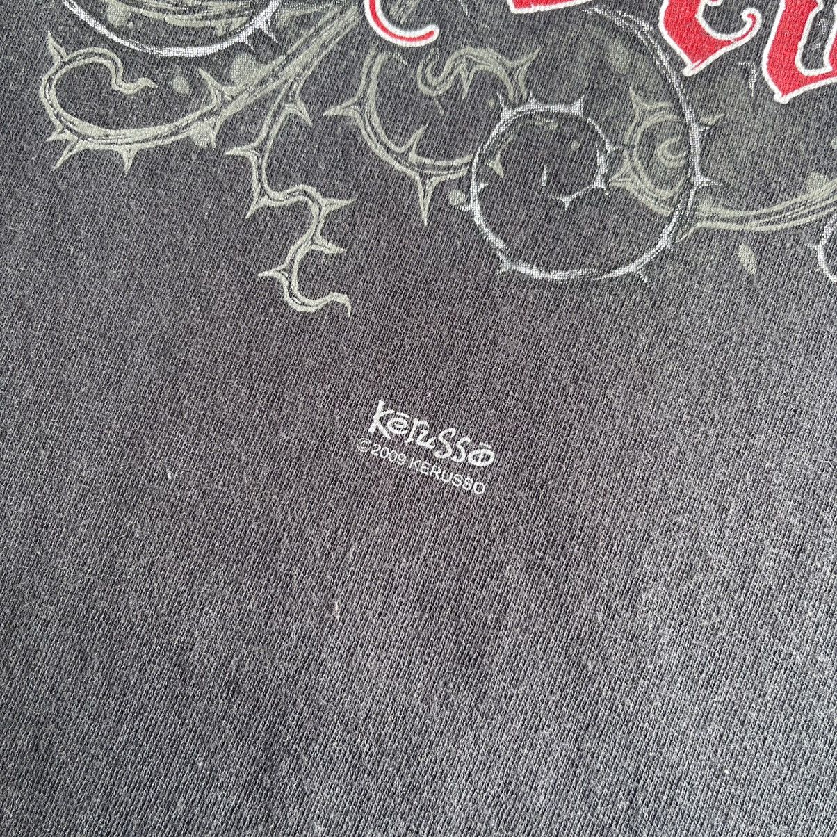 Vintage Kerusso 2009 Jesus Beat The Devil Tshirt Size US XXL / EU 58 / 5 - 4 Thumbnail