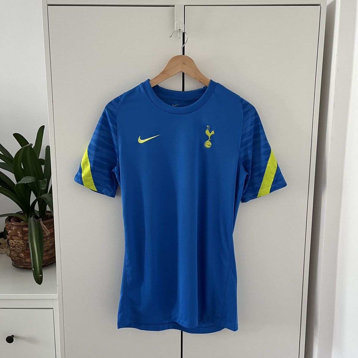 Nike Nike Tottenham Blue Football Jersey Blokecore Size US S / EU 44-46 / 1 - 1 Thumbnail