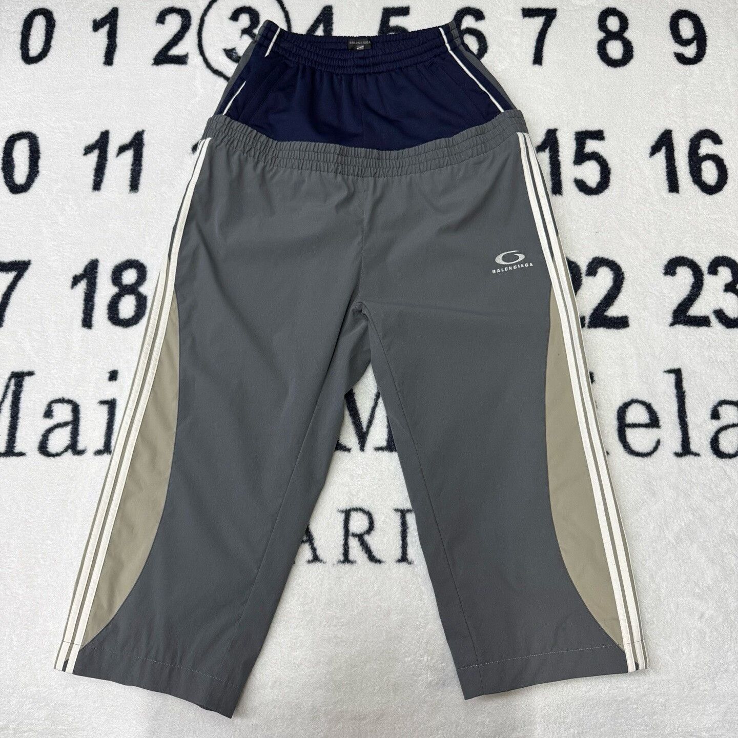 Balenciaga Balenciaga Patchwork Casual Pants XS Men Size US 28 / EU 44 - 1 Thumbnail