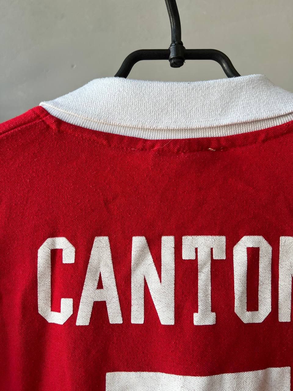 Sports Specialties 1980/82 MANCHESTER UNITED #7 CANTONA RETRO SOCCER SHIRT XL Size US XL / EU 56 / 4 - 11 Thumbnail
