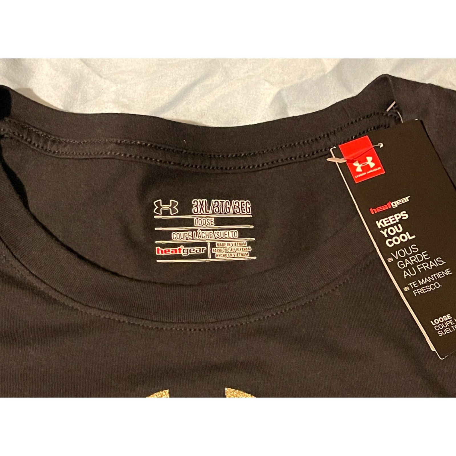 Under Armour Under Armour Shirt Adult 3XL HearGear Outshine Everyone Black Loose T-Shirt Mens Regular Crew Neck Short Sleeve Size US XXL / EU 58 / 5 - 4 Thumbnail