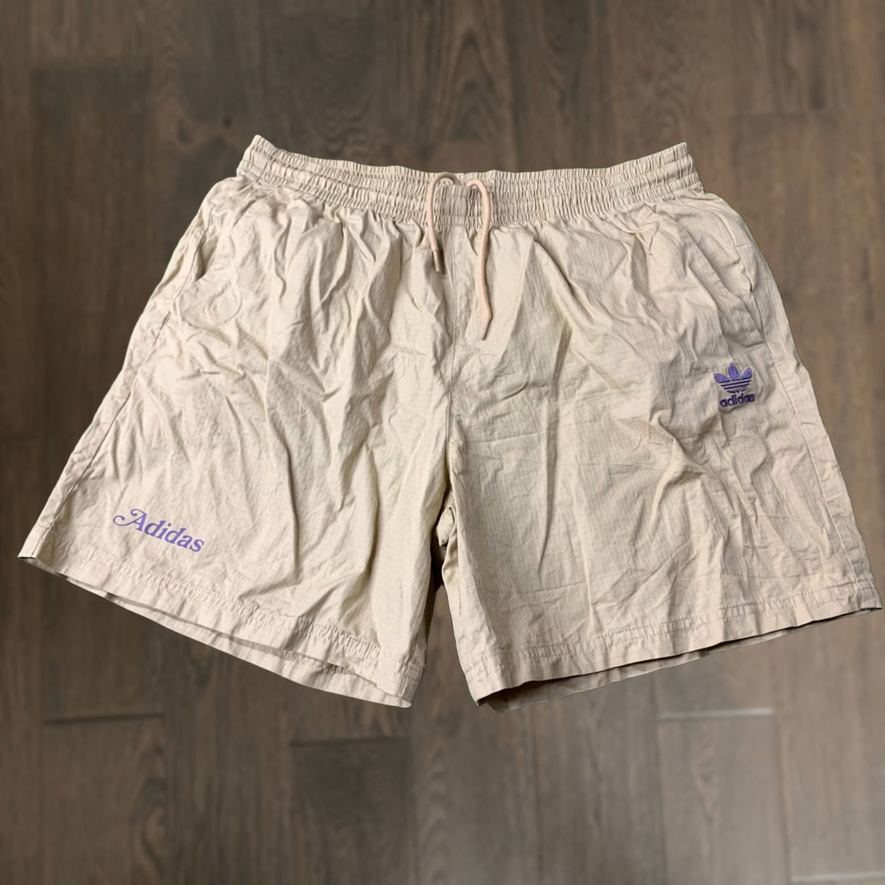 Adidas ADIDAS ORIGINAL Casual Shorts Men XL Brown Logo 2023 IT8176 Size US 36 / EU 52 - 1 Thumbnail