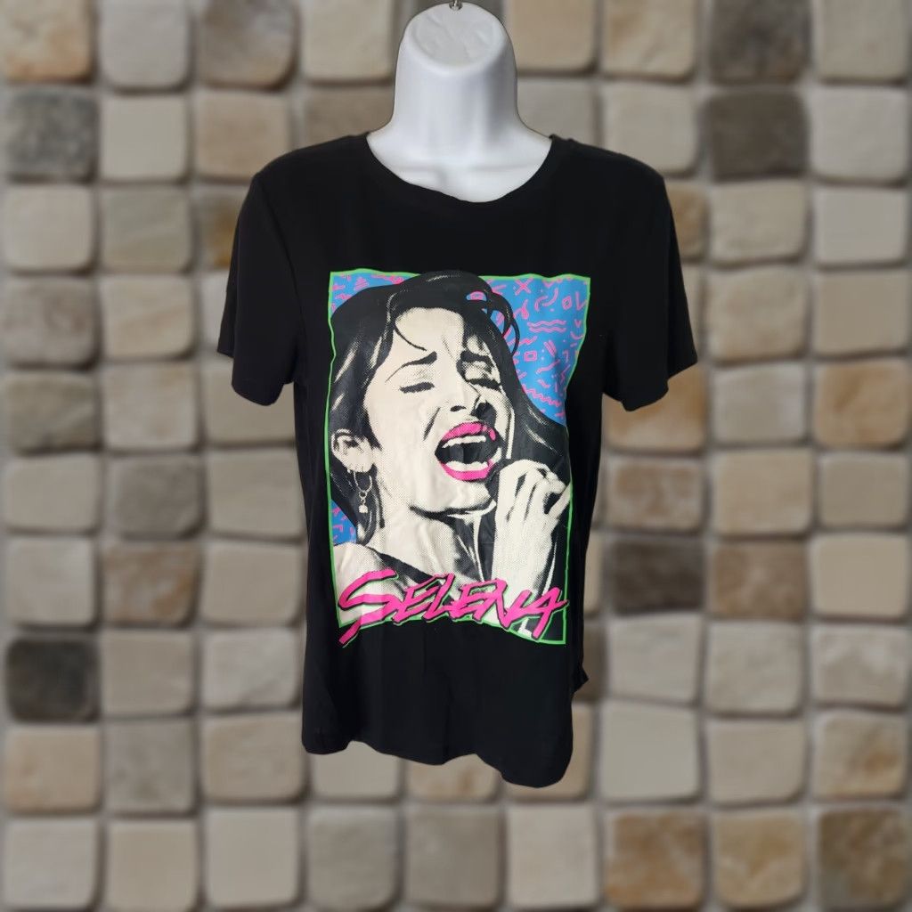 Vintage Selena Quintanilla Black Short Sleeve Graphic Tee Juniors Size Small Size 28" / US 6 / IT 42 - 1 Thumbnail