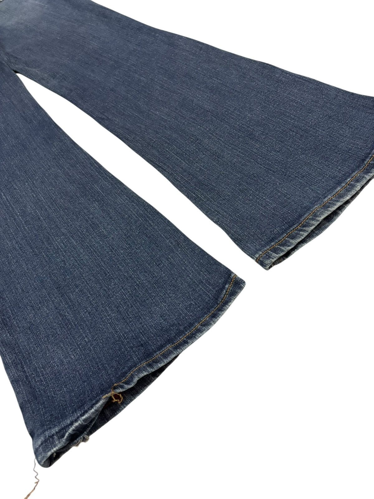 Edwin Vtg Edwin Japan Flared High Waist Distressed Jeans Size 30" / US 8 / IT 44 - 6 Thumbnail