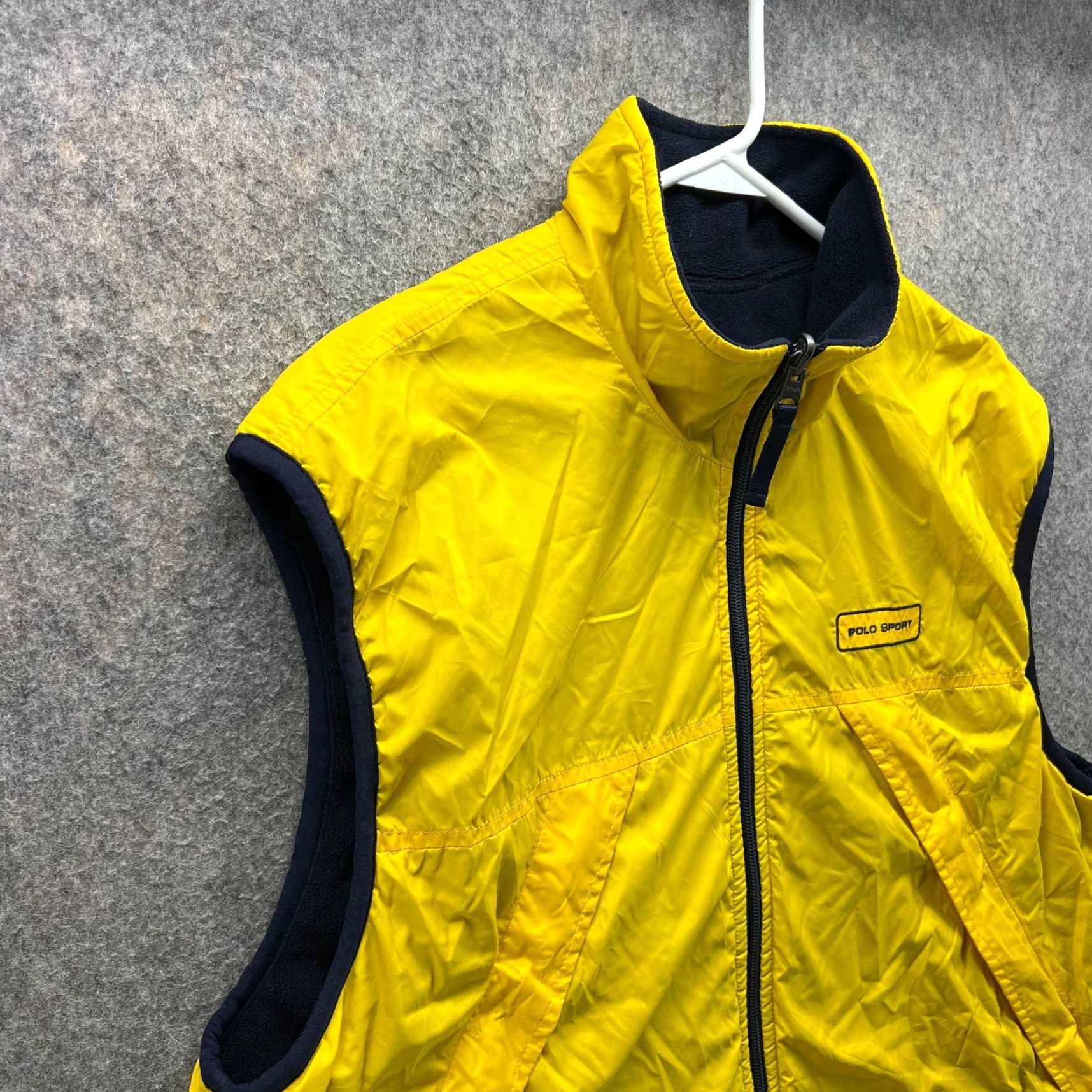 Ralph Lauren VINTAGE Ralph Lauren Sport Vest Men Large Yellow Full Zip Polartec Reversible USA Vtg Size US L / EU 52-54 / 3 - 7 Thumbnail
