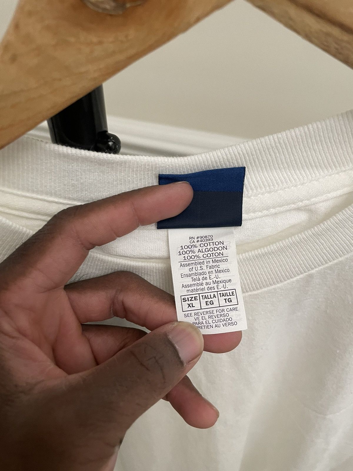 Vintage Vintage White Blank Tee Shirt 4GSELLER Unsoundrags Hanes Size US XL / EU 56 / 4 - 4 Thumbnail