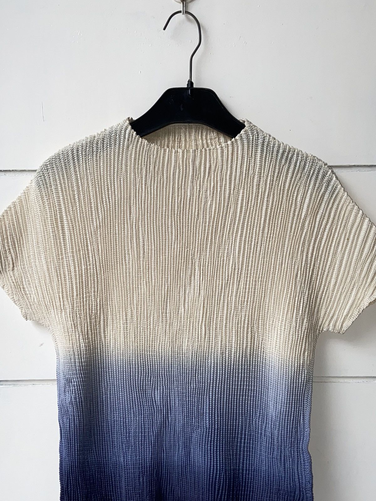 Longchamp LONGCHAMP Pleats T-shirt Size XS / US 0-2 / IT 36-38 - 2 Thumbnail