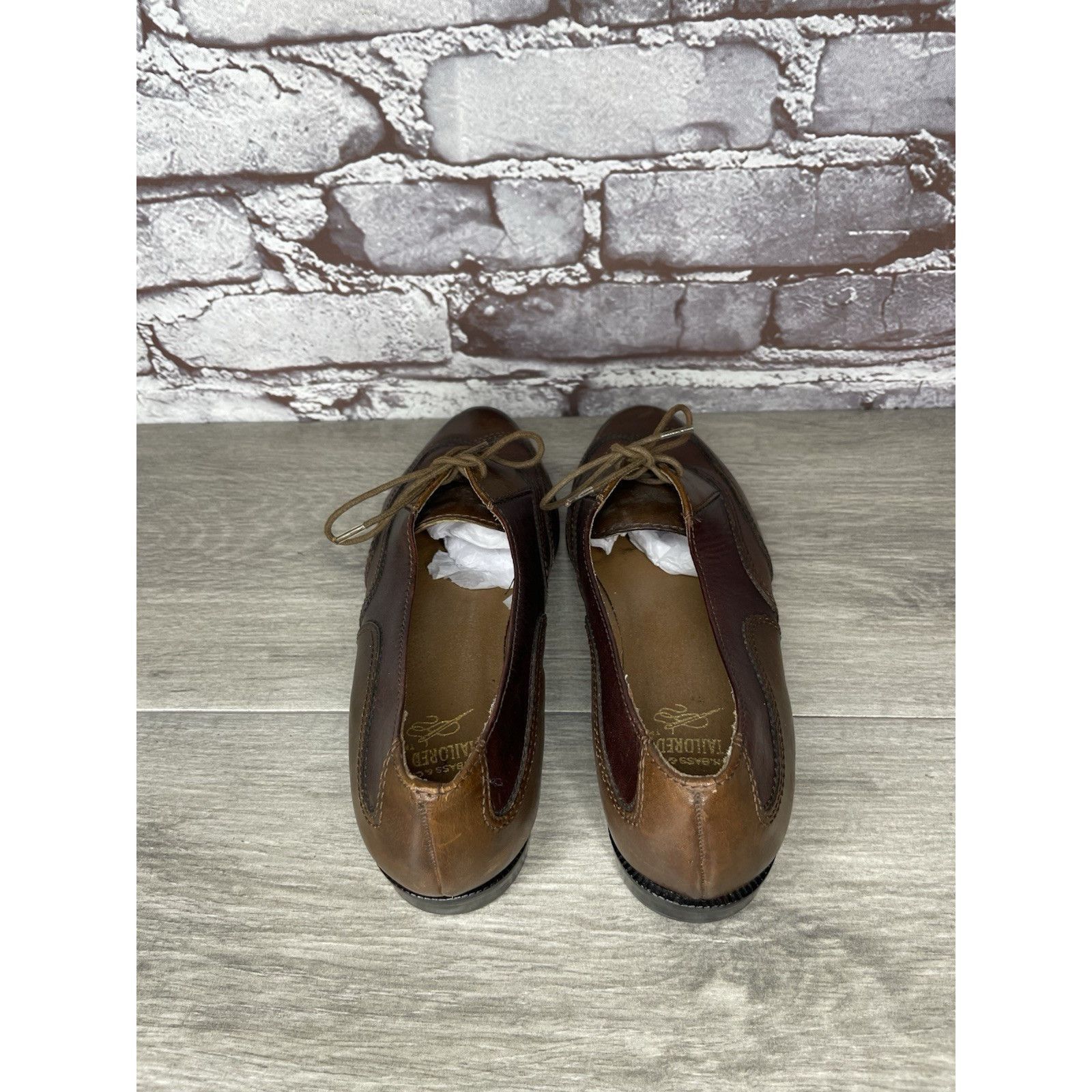 Bass G.H. Bass Tailored Brown Leather Wingtip Lace Oxfords Shoes Size US 7.5 / IT 37.5 - 6 Thumbnail