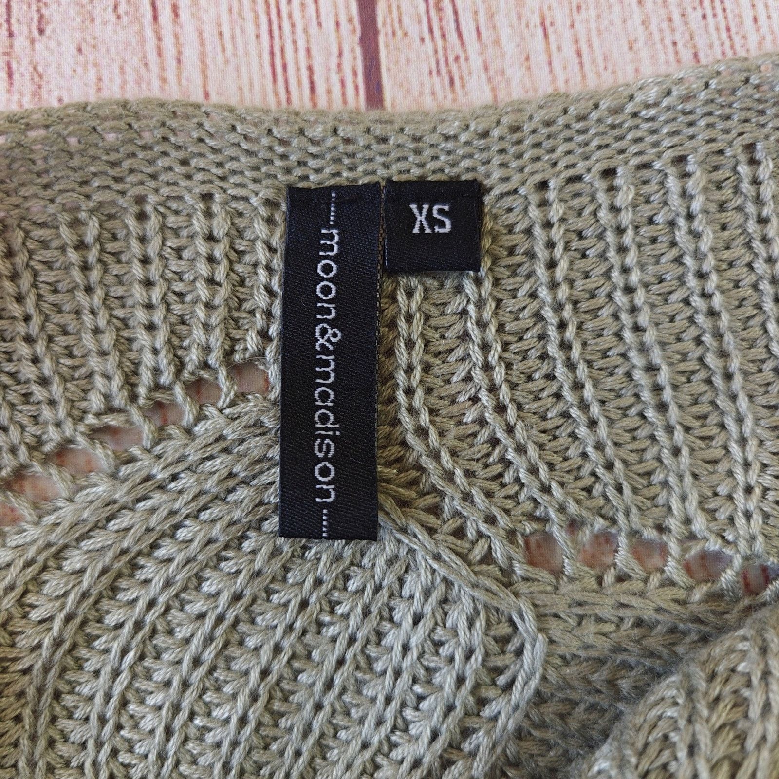 Anthropologie Moon & Madison open cable knit crop oversized sweater sz XS Size XS / US 0-2 / IT 36-38 - 9 Thumbnail