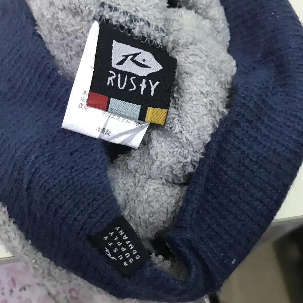Rusty × Vintage Rusty Stripe Design Beanie Hat Size ONE SIZE - 5 Thumbnail