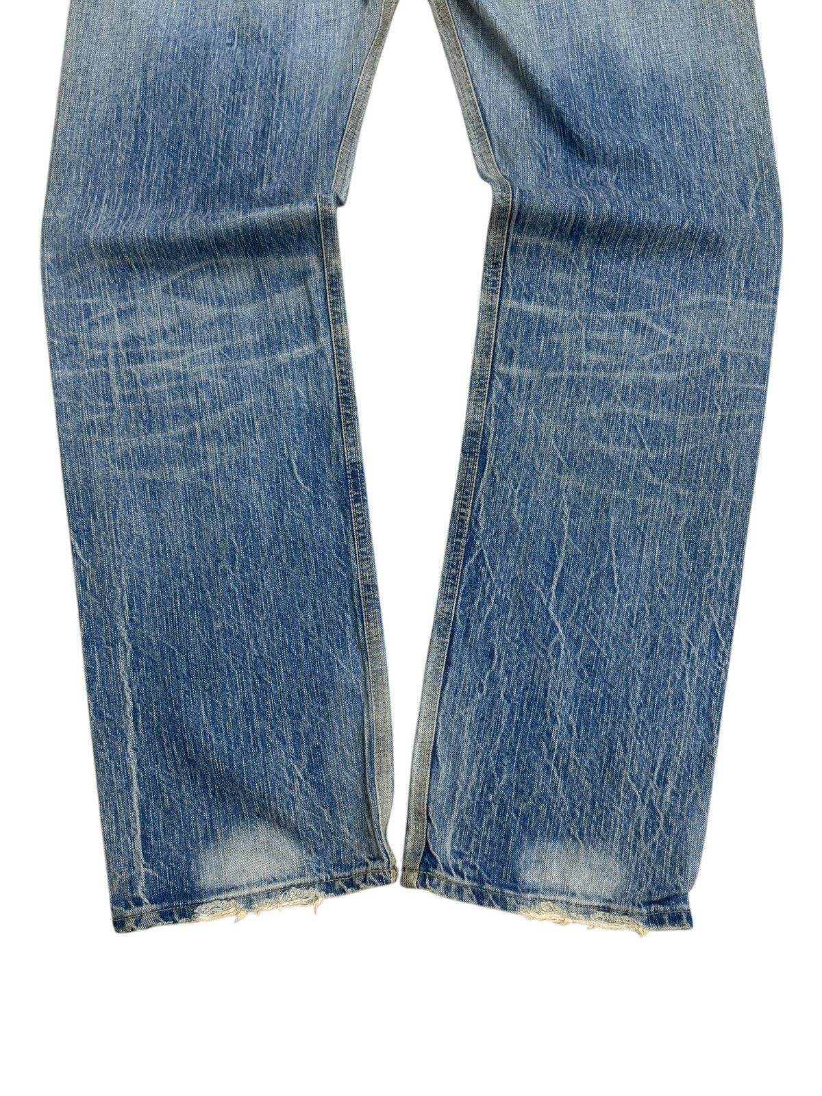 Edwin × Japanese Brand VINTAGE EDWIN 502 SUN FADED CLAWS MARKS DISTRESSED DENIM Size US 34 / EU 50 - 13 Thumbnail