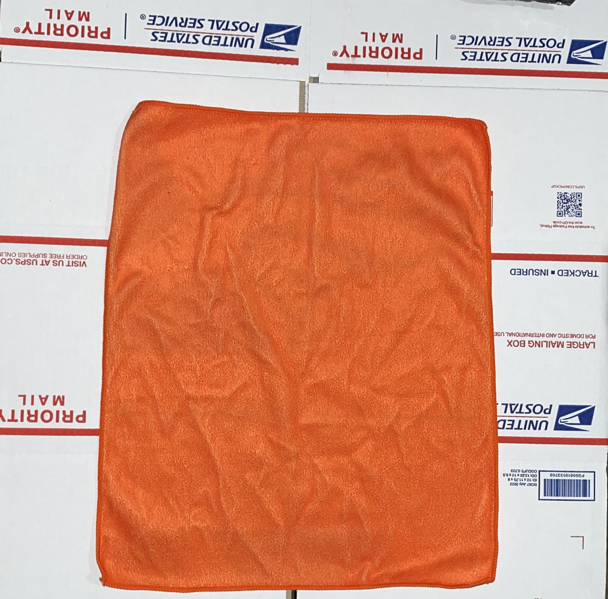 NFL 2018 NFL football game Towel Denver Broncos Seattle Seahawks Size ONE SIZE - 6 Thumbnail