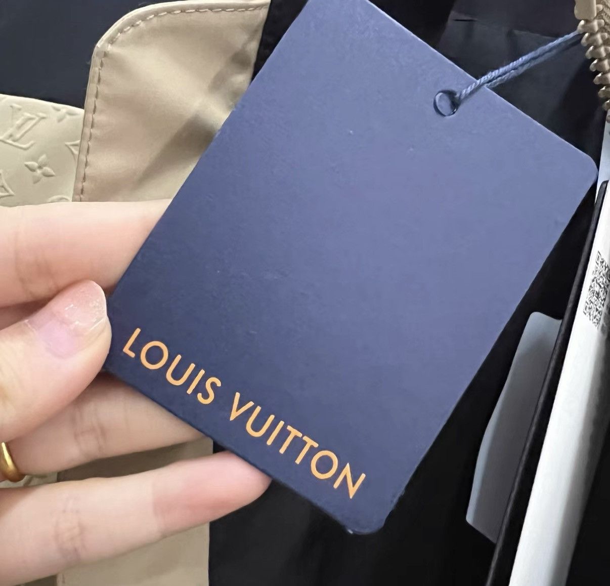 Louis Vuitton Louis Vuitton Monogram Zipper Stand Collar Vest J41 Size US M / EU 48-50 / 2 - 5 Thumbnail