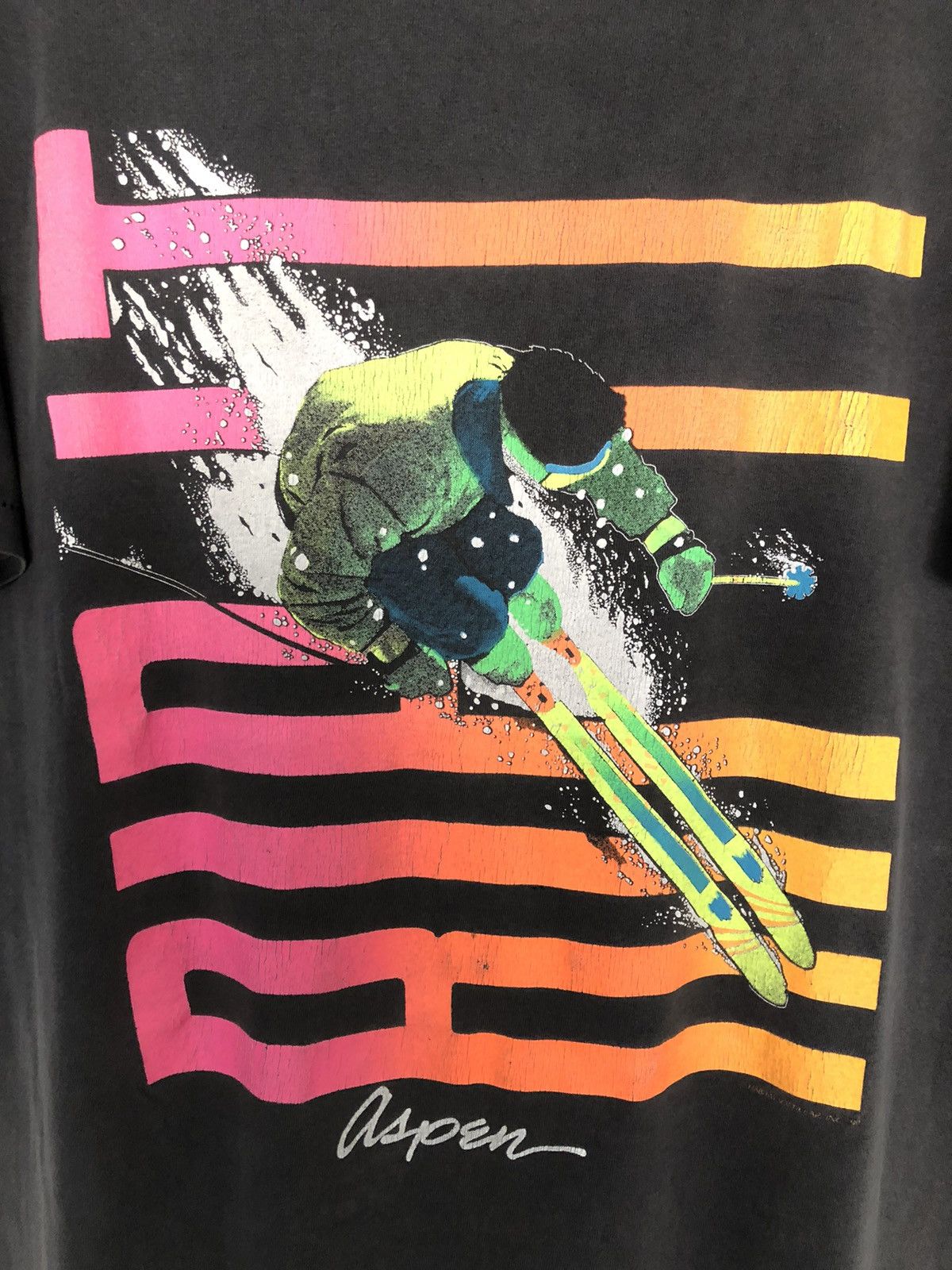 Vintage Vintage 90s SKI Aspen Habitat Tee Size US L / EU 52-54 / 3 - 3 Thumbnail