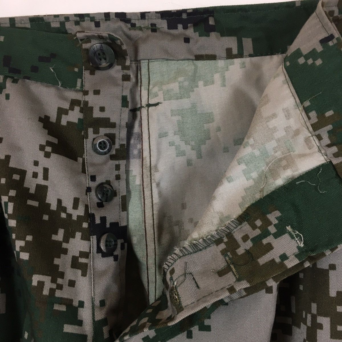 Other One Set Military Digital Camouflage Size US L / EU 52-54 / 3 - 18 Thumbnail