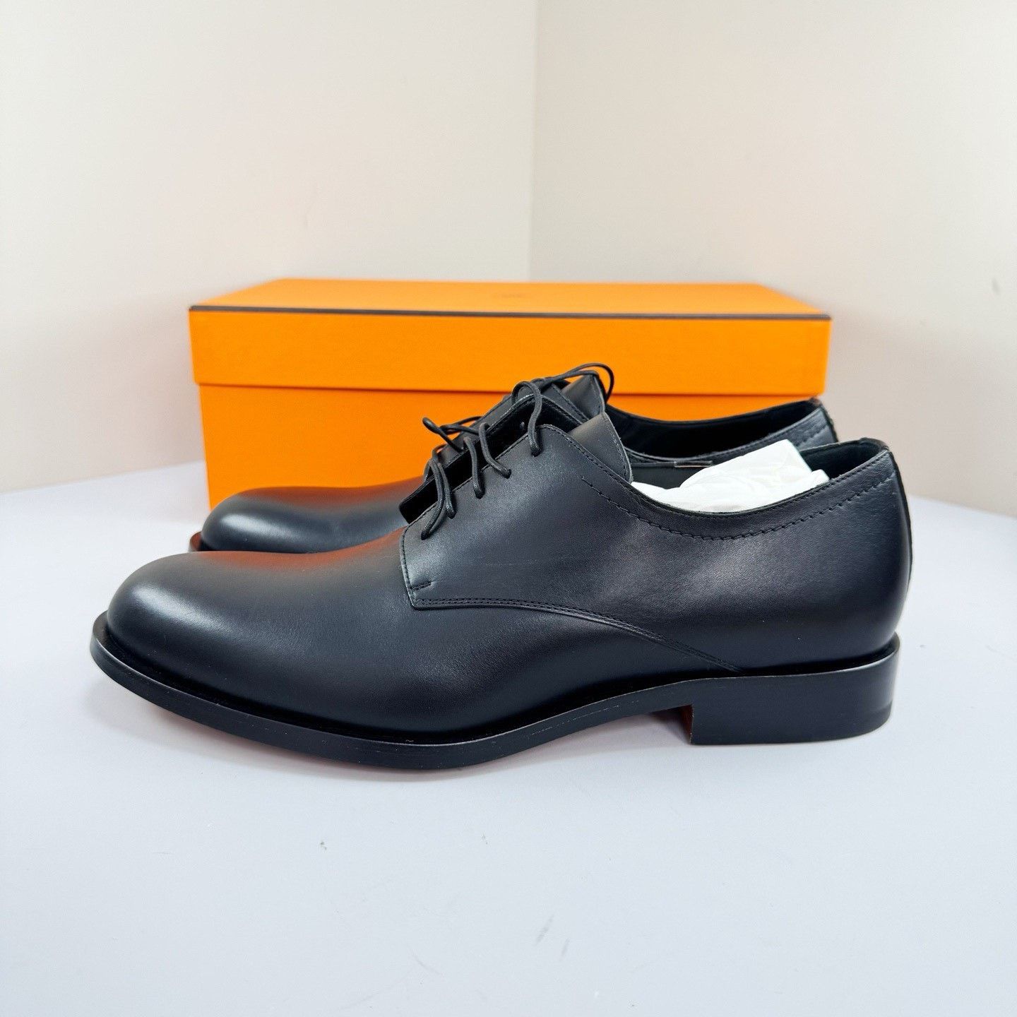Hermes Hermes Black Lowtop Sneakers 9 Men Size US 9 / EU 42 - 1 Thumbnail