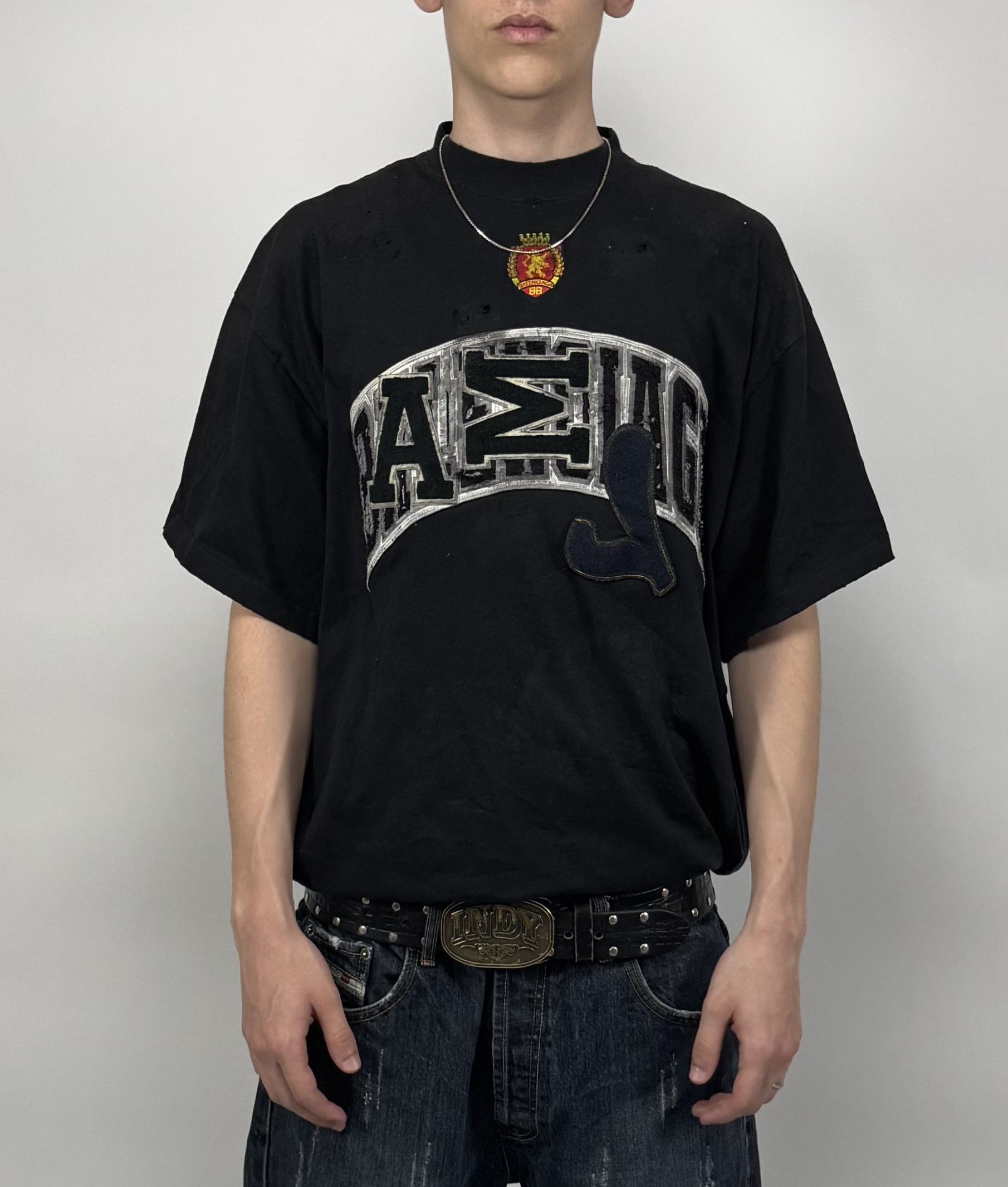 Balenciaga Oversized Distressed Logo-Appliquéd Cotton-Jersey T-Shirt Size US M / EU 48-50 / 2 - 1 Thumbnail