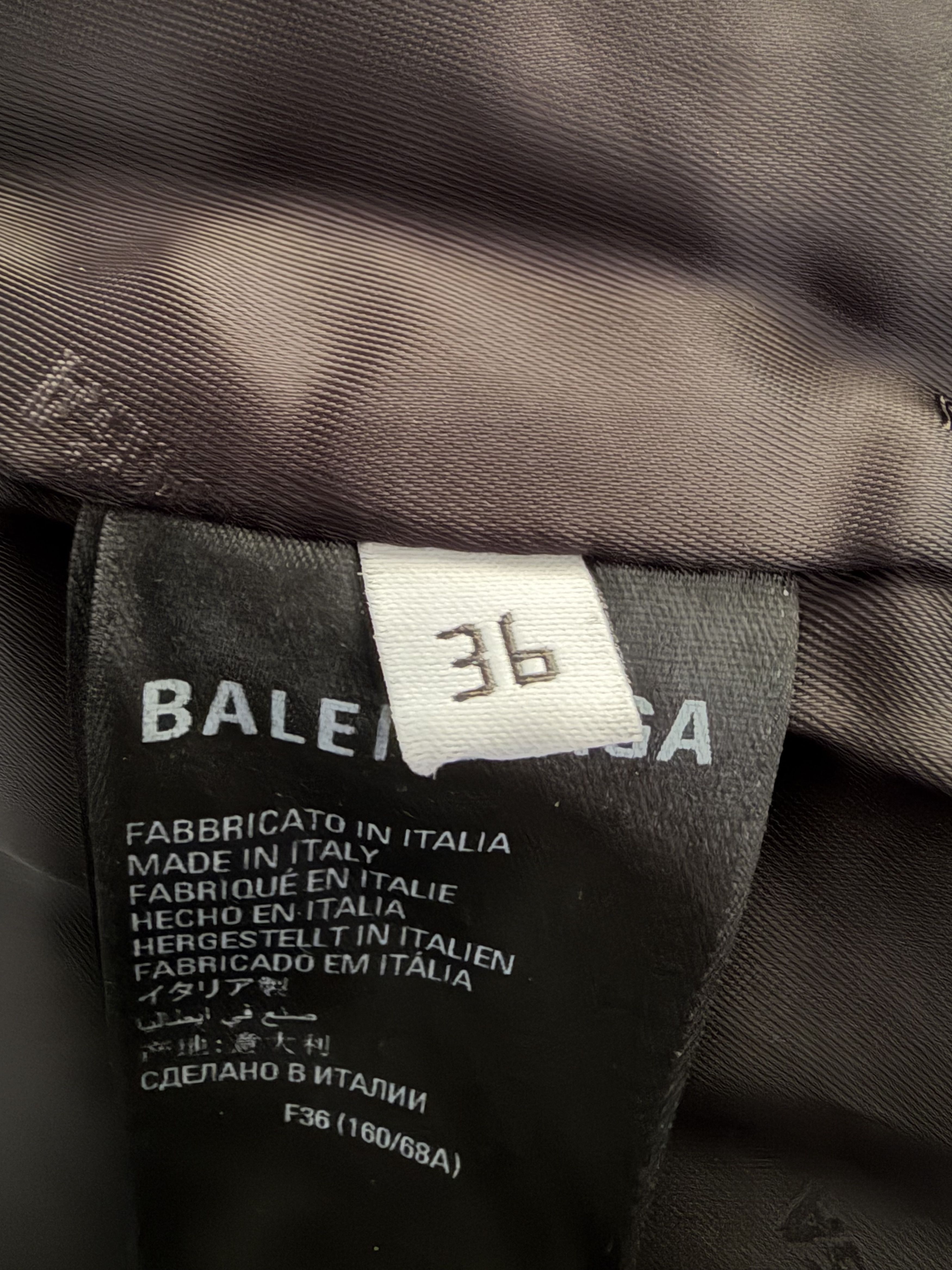 Balenciaga Asymmetric Buffalo Leather Biker Mini Skirt Size 26" / US 2 / IT 38 - 14 Thumbnail