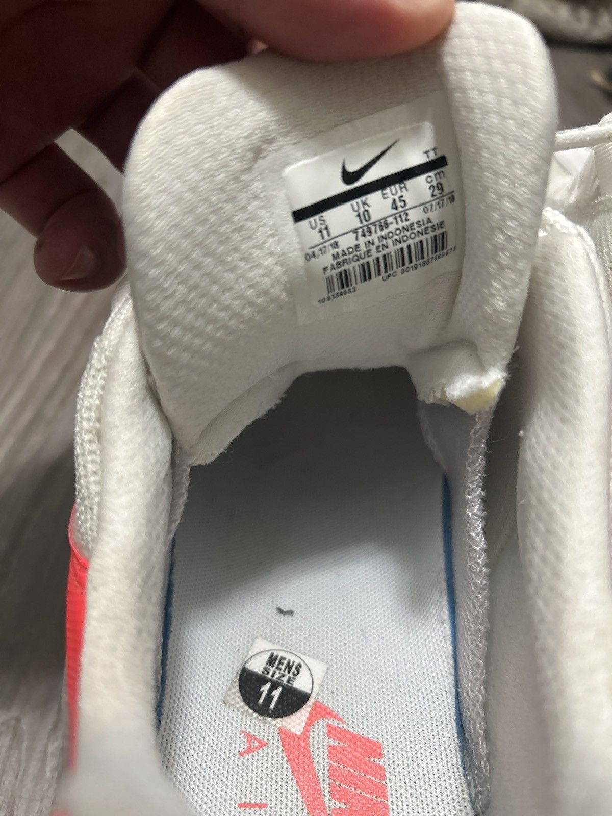 Nike Nike Air Max Size US 11 / EU 44 - 4 Thumbnail