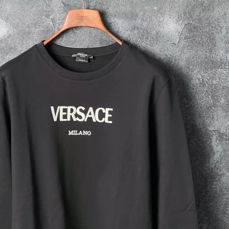 Versace Versace Letter cotton pullover sweatshirt Size US L / EU 52-54 / 3 - 3 Thumbnail