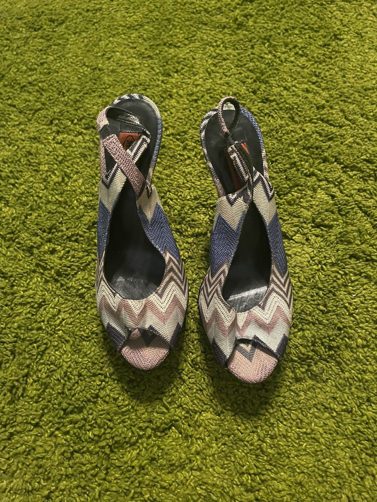 Designer × Missoni × Vintage Missoni 90s vintage coloured pumps heels Size US 8 / IT 38 - 4 Thumbnail